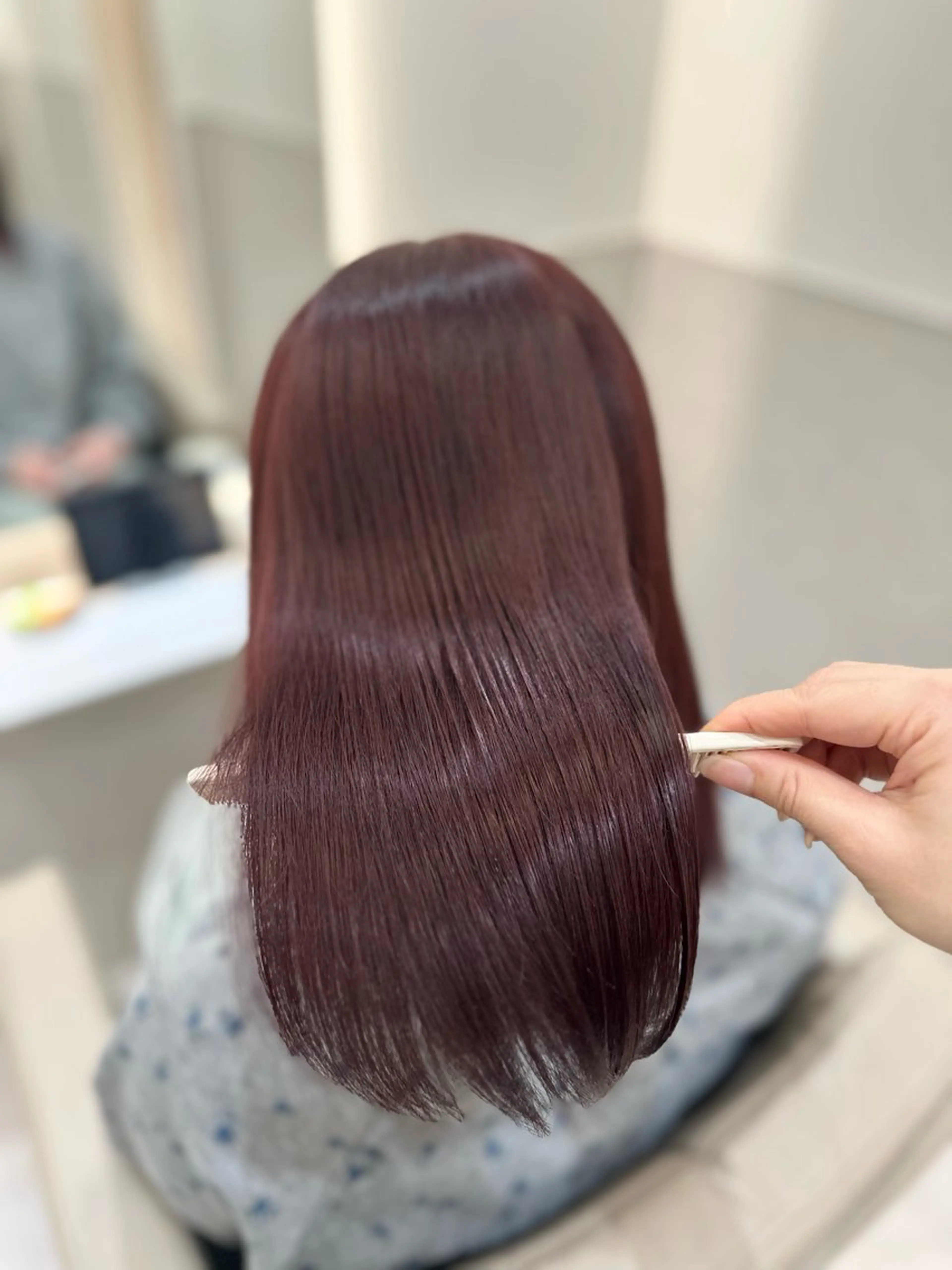 セミロング カラー Kasumi Zinaのヘアスタイル