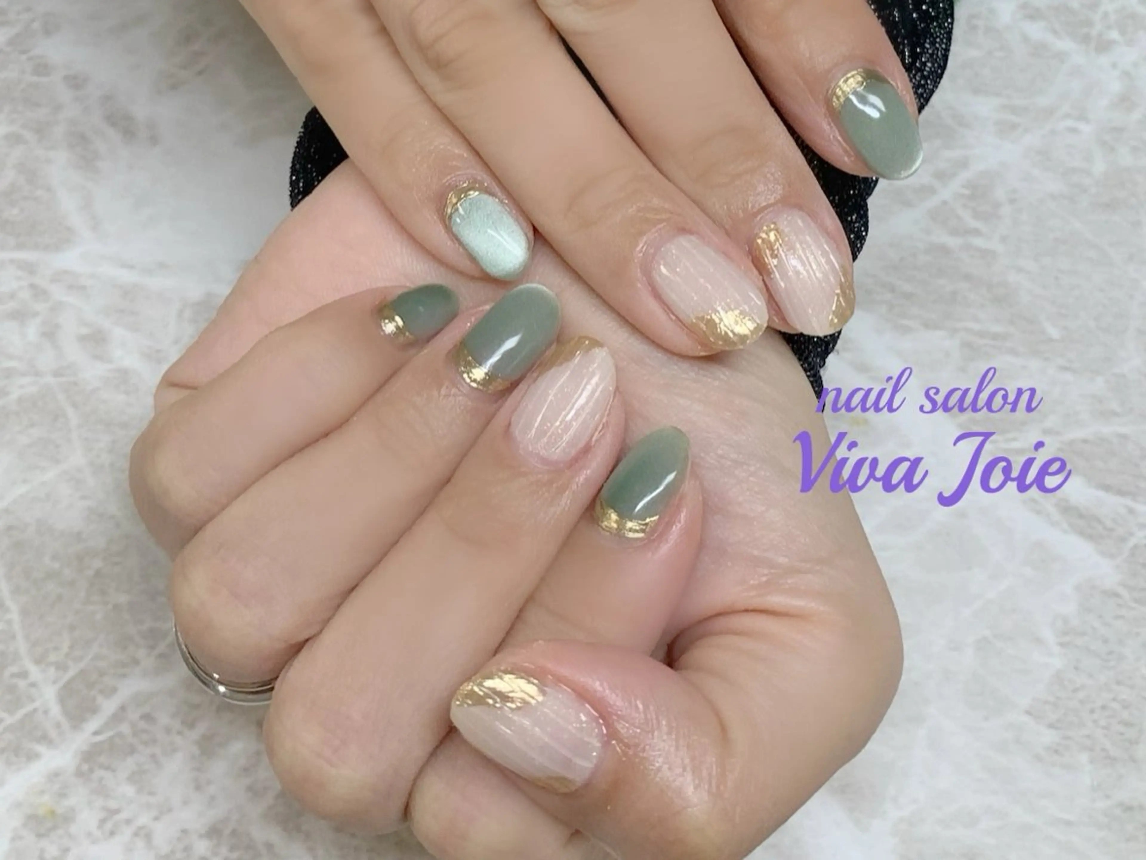 ネイル ジェルネイル マグネットネイル ミラーネイル ハンドネイル Viva Joie所属・Viva Joieのネイルデザイン