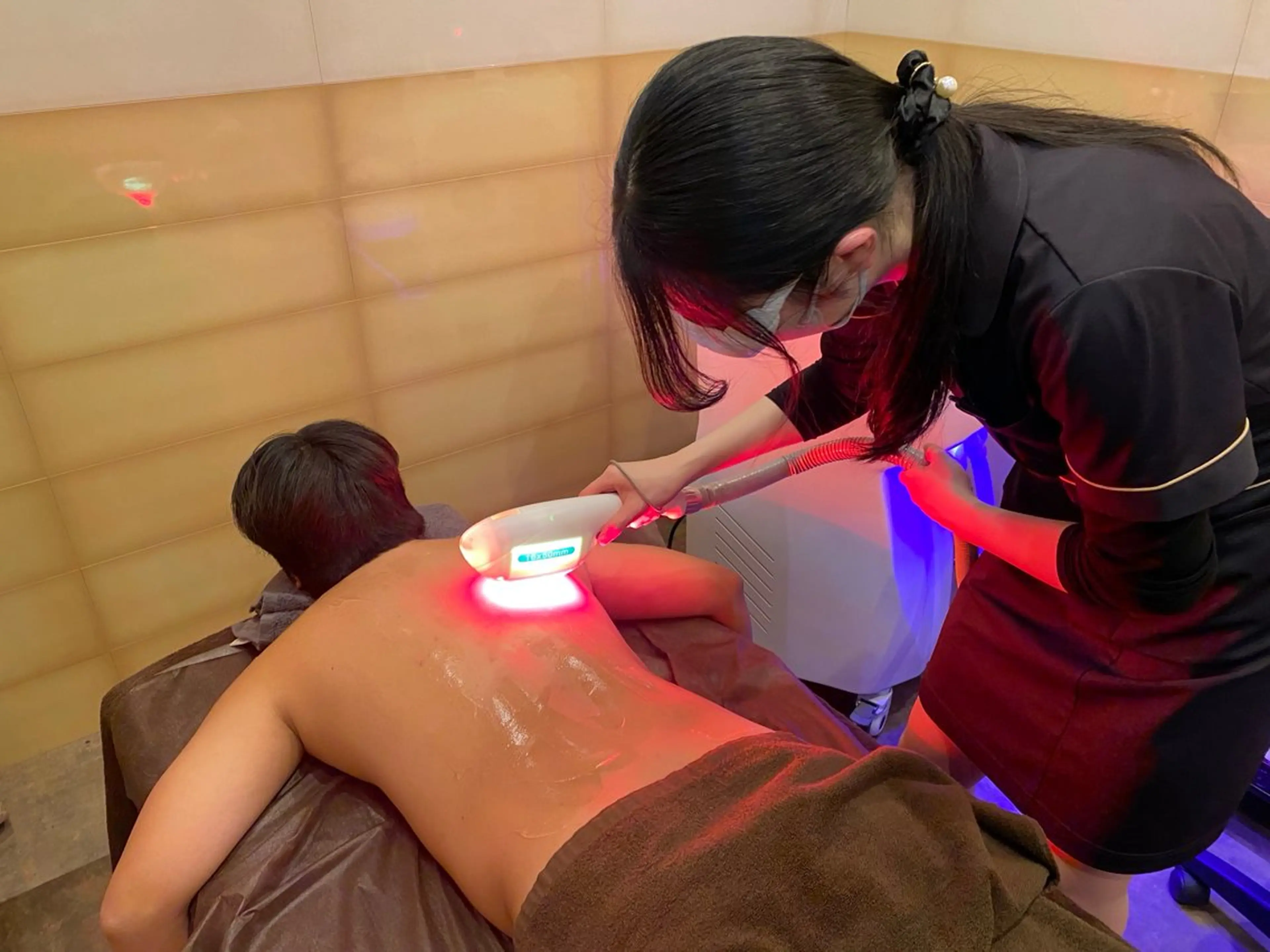 本日限定🉐【光脱毛】美肌全身脱毛（顔＋VIO込み）メンズ➕レディース対応の写真