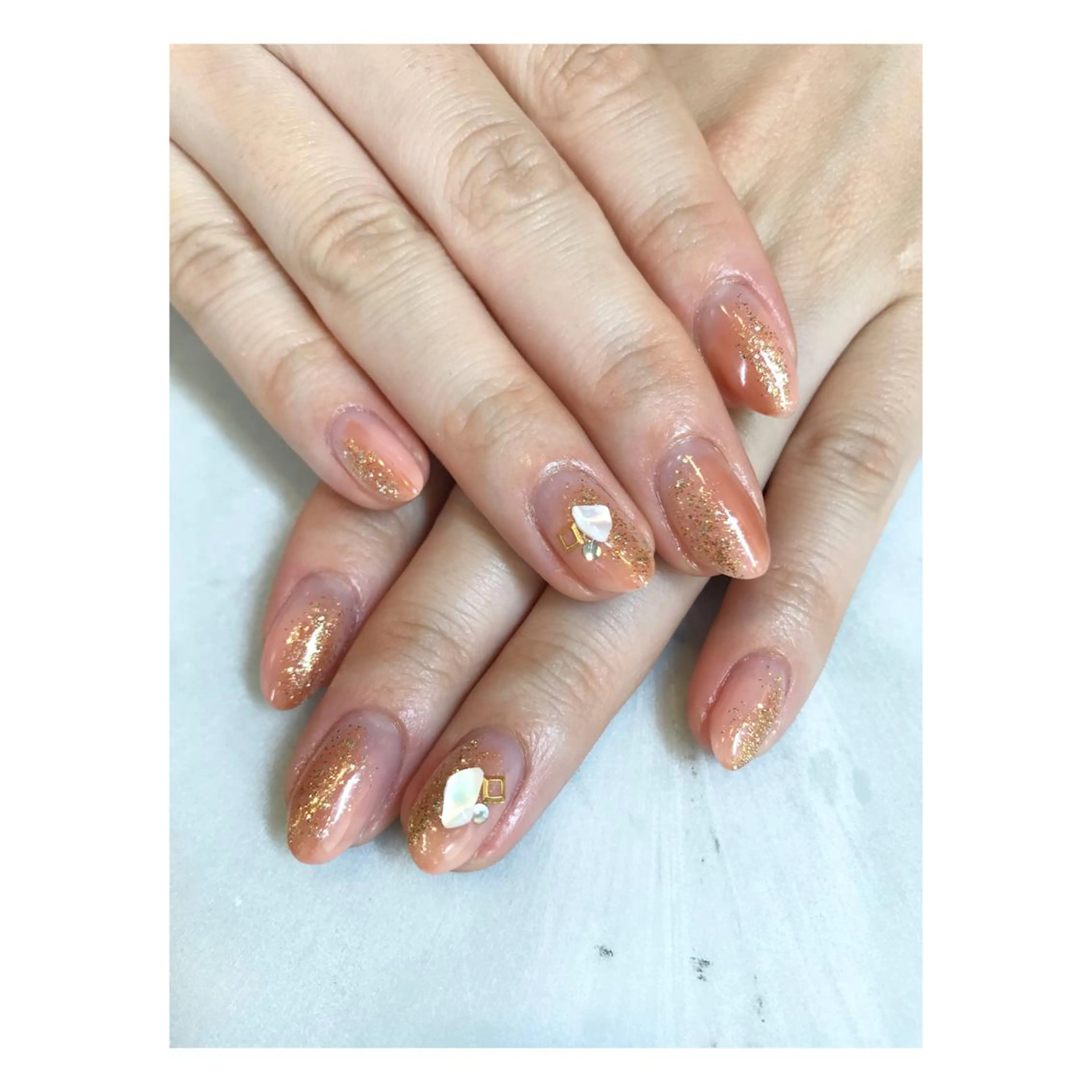 カラー ネイル 関根 未来のネイルデザイン