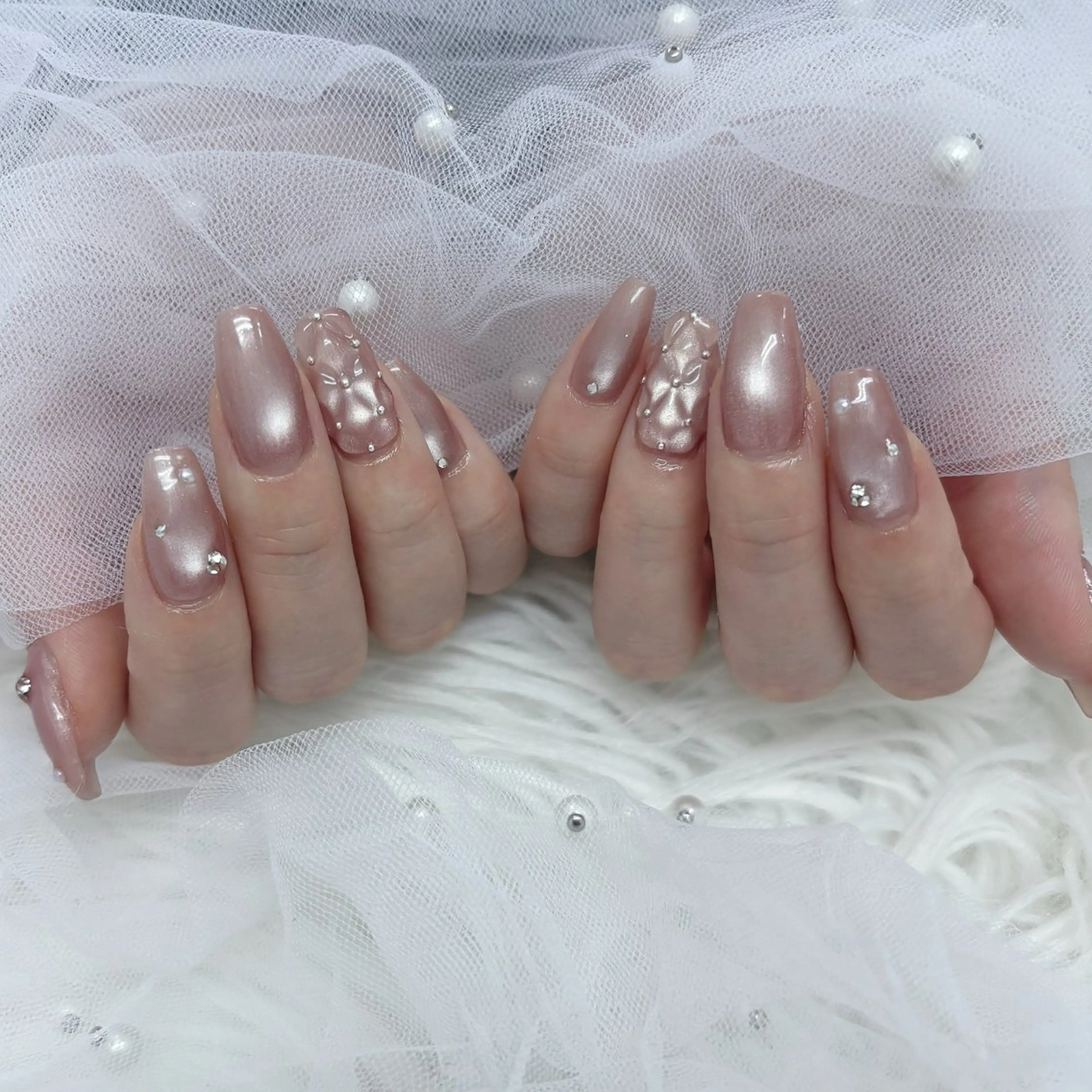 ネイル マグネットネイル ハンドネイル y's beauty 本町店所属・ひな🍒 Y's beautyのネイルデザイン