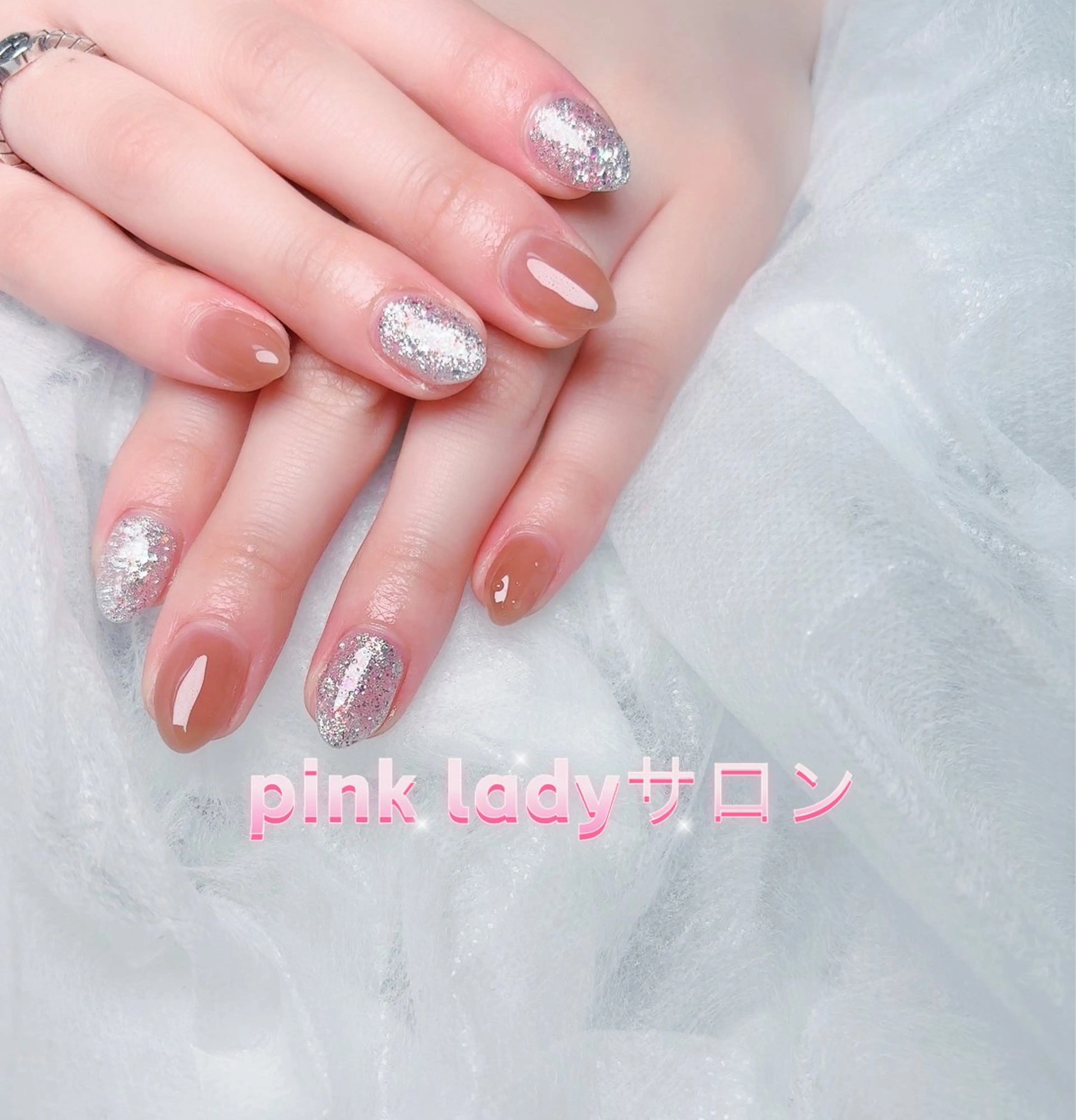 ネイル pink ladyサロン所属・べ にのネイルデザイン