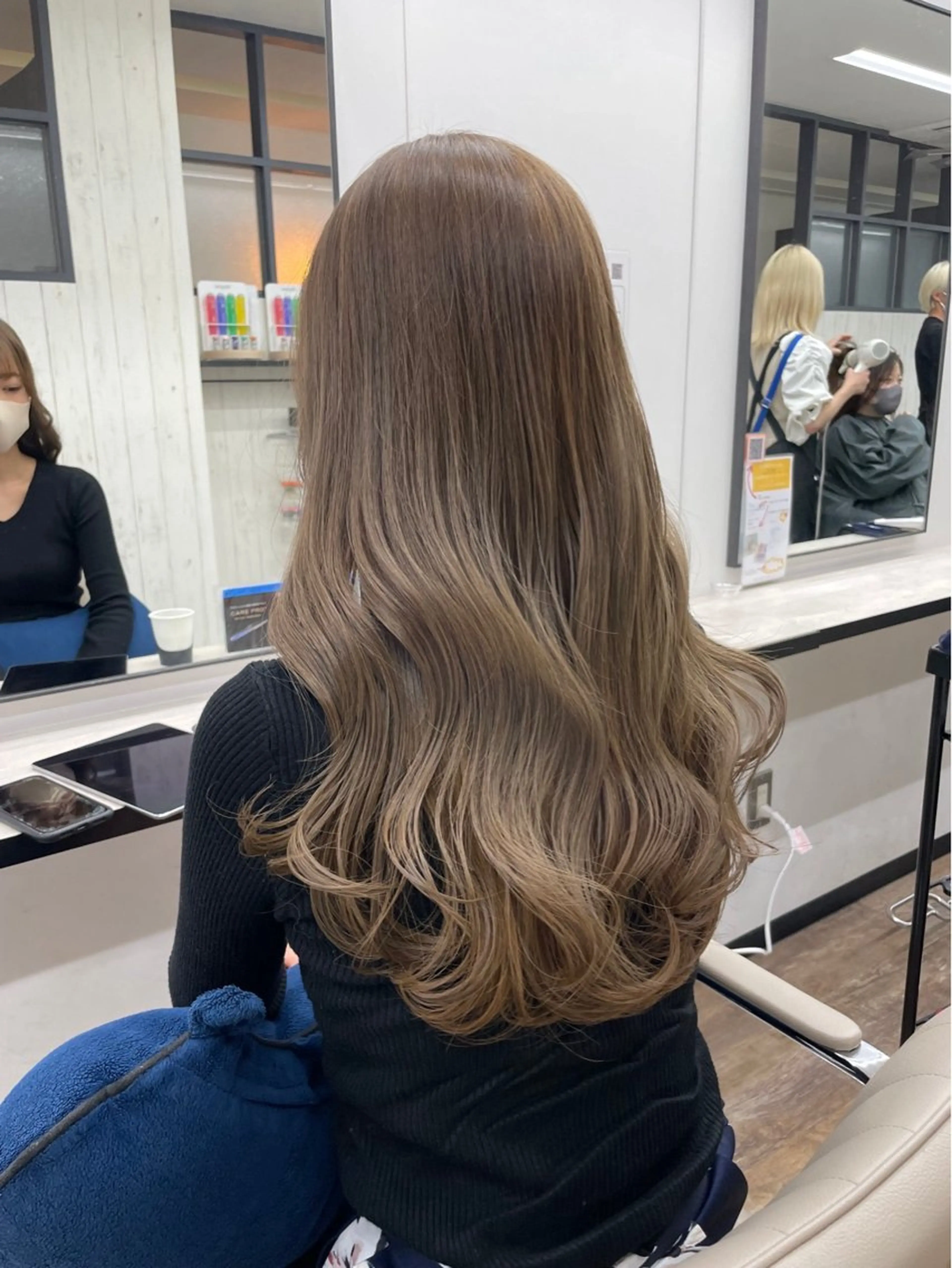 【綺麗なハイトーンに🏳️‍🌈】ケアブリーチ➕透明感カラー➕ハホニコトリートメント✨の写真