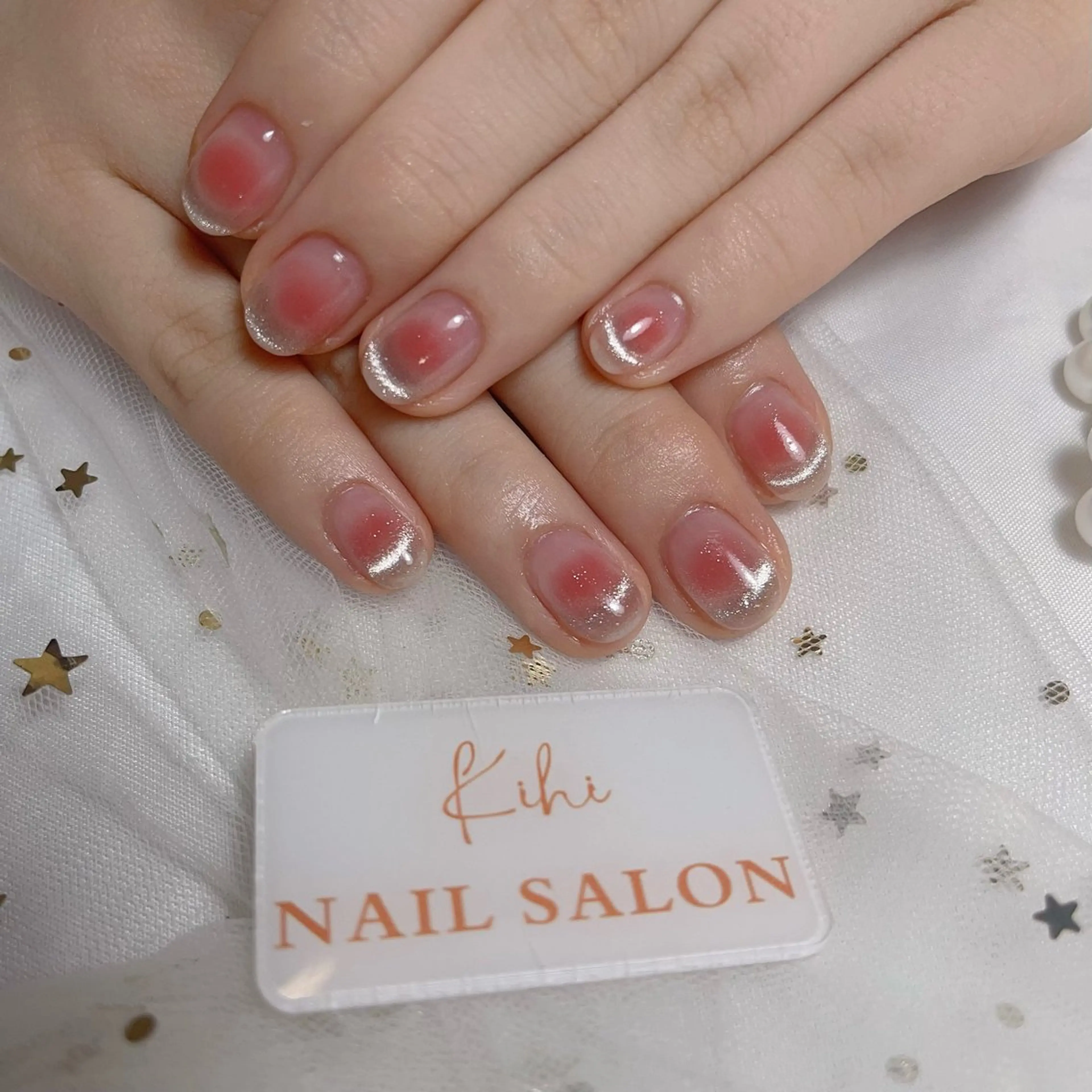 ネイル アートネイル フレンチネイル ジェルネイル グラデーション 韓国ネイル ハンドネイル 💕鈴木ユリ パラジェル/オフ無料のネイルデザイン