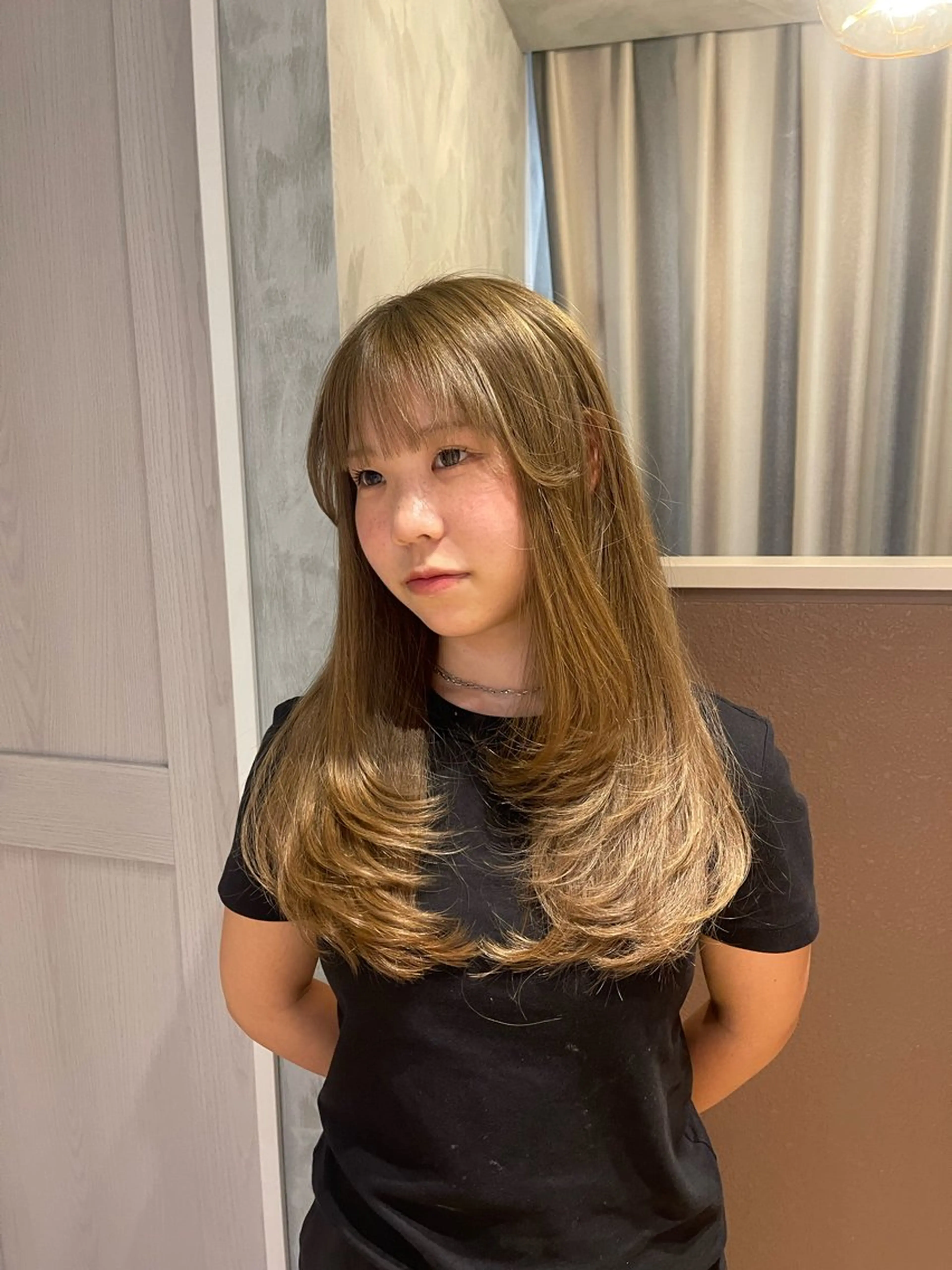 ロング esse所属・阪倉 美玲のヘアスタイル