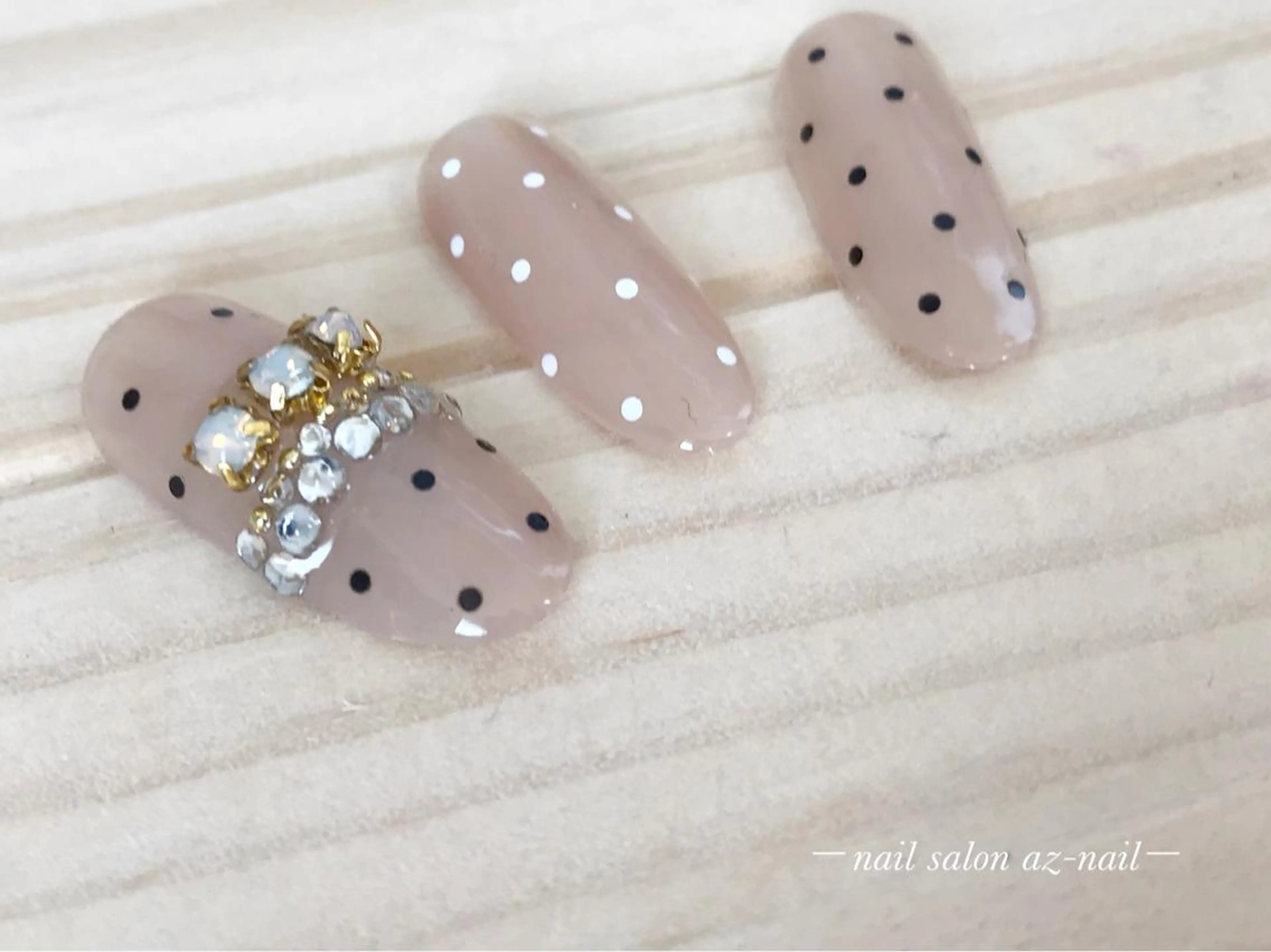 ネイル 井上 梓のネイルデザイン