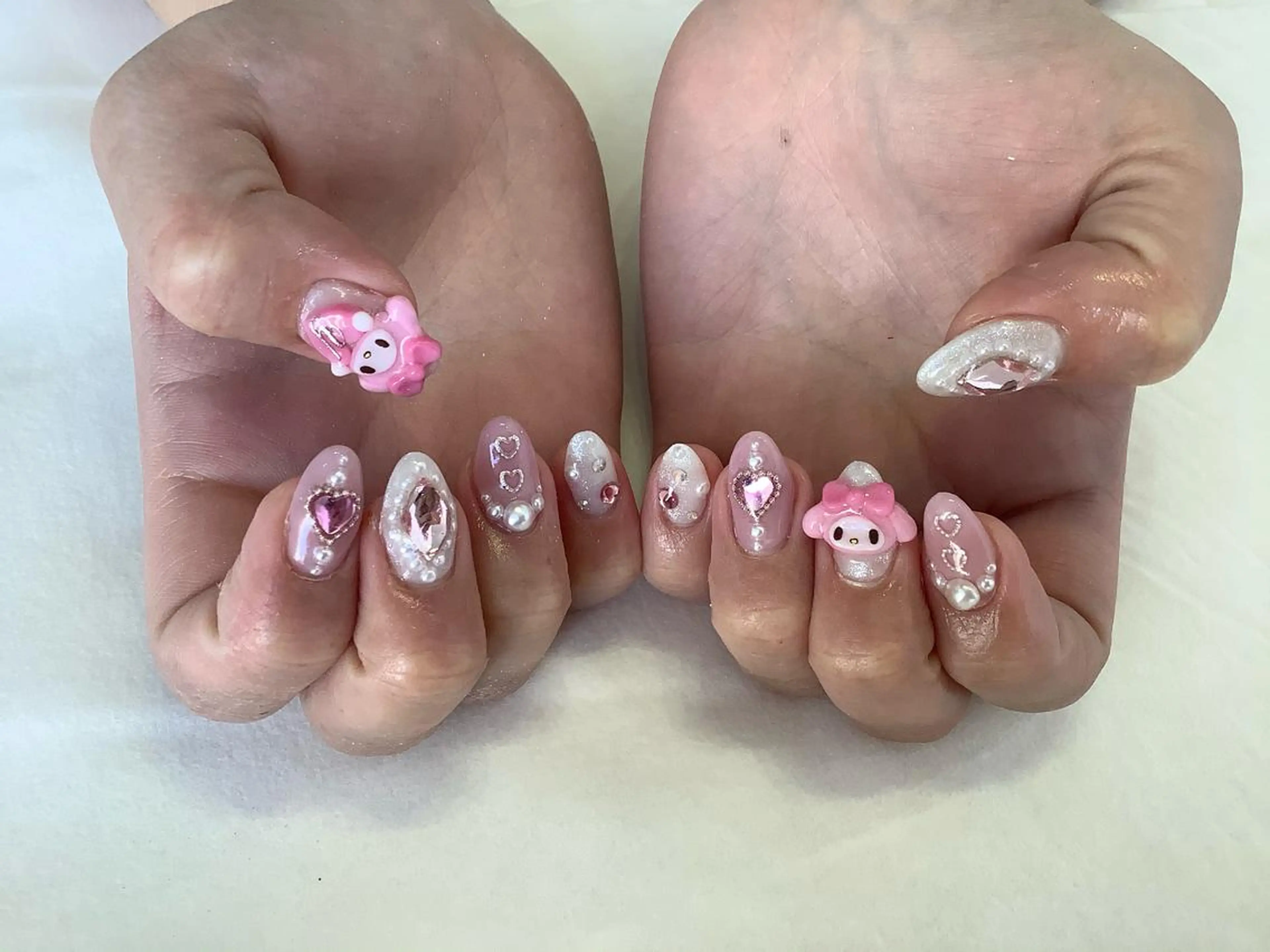 ネイル ハンドネイル 💎🐰 saki. m 🐰💎のネイルデザイン