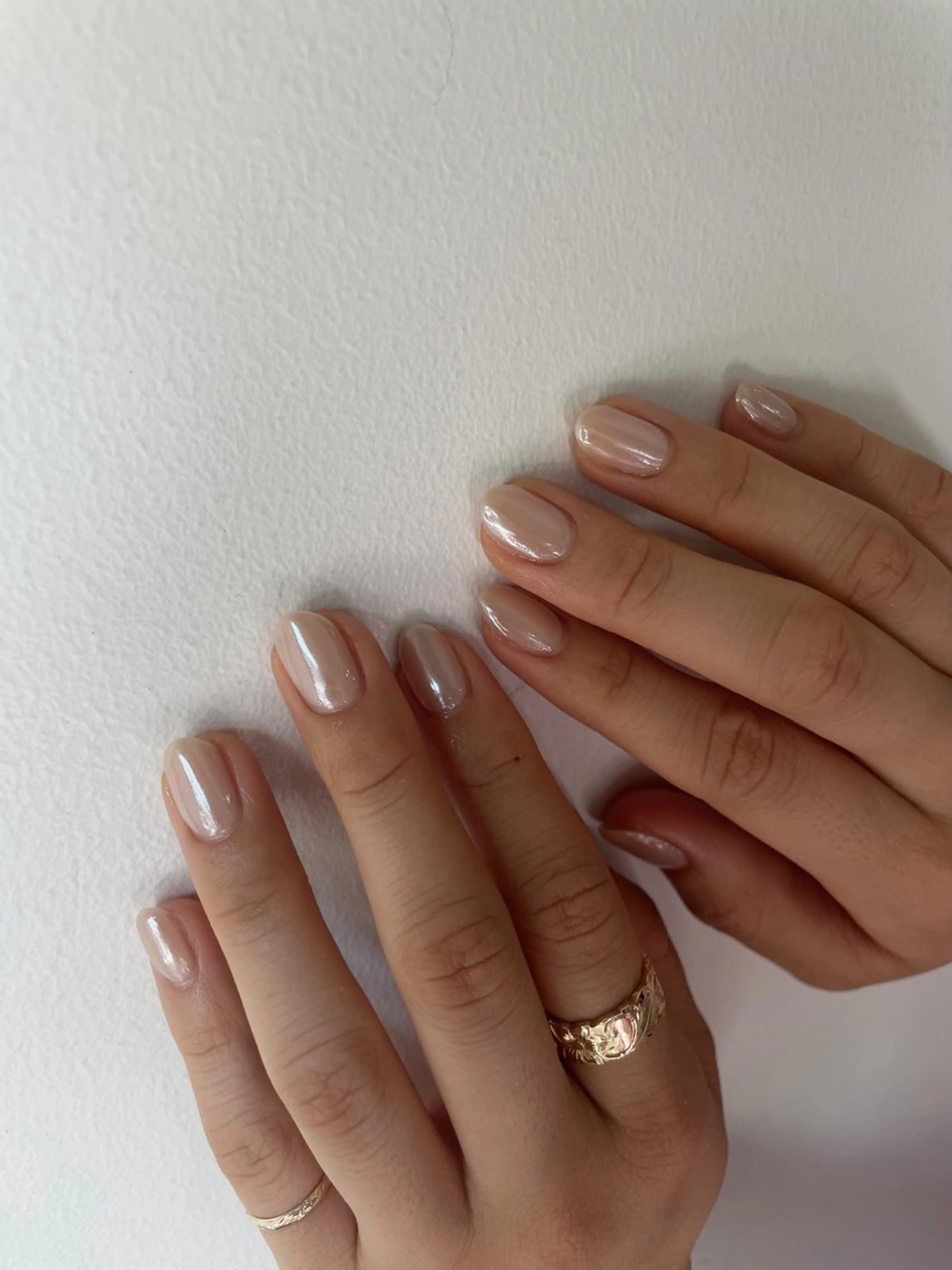 ネイル ハンドネイル anyora nail salon所属・大人ワンホン キラキラ/Ayanoのネイルデザイン