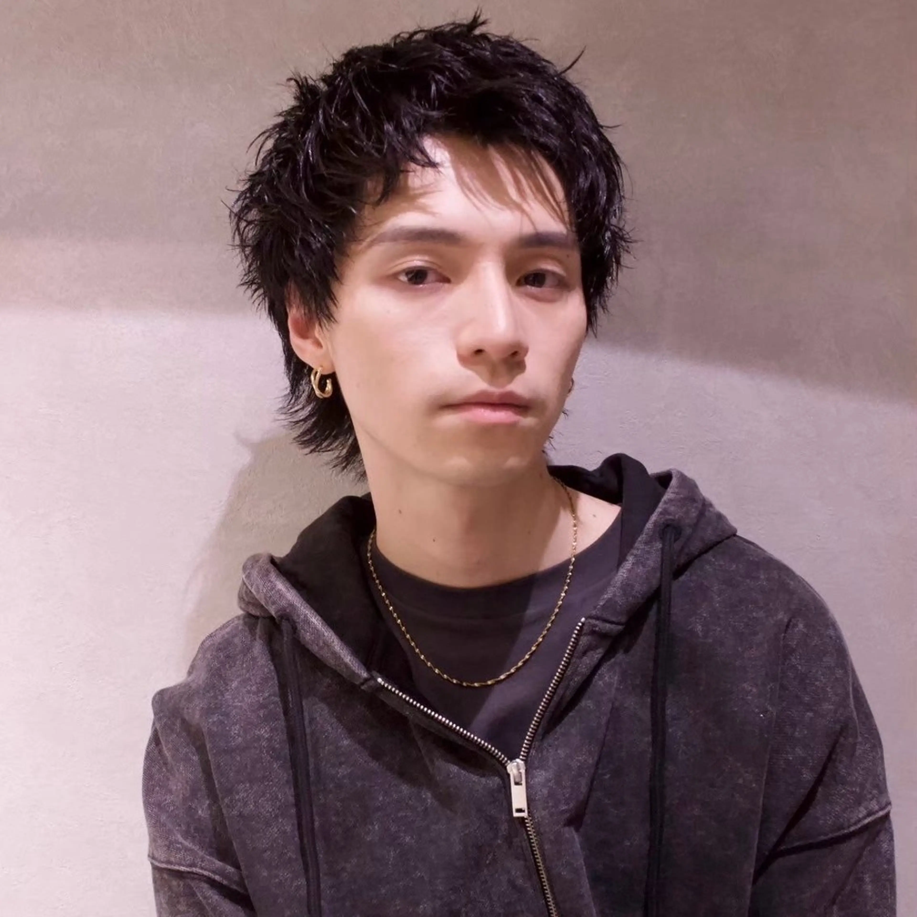 ショート カット パーマ ダン/メンズ/ 顔周り×透明感カラーのヘアスタイル