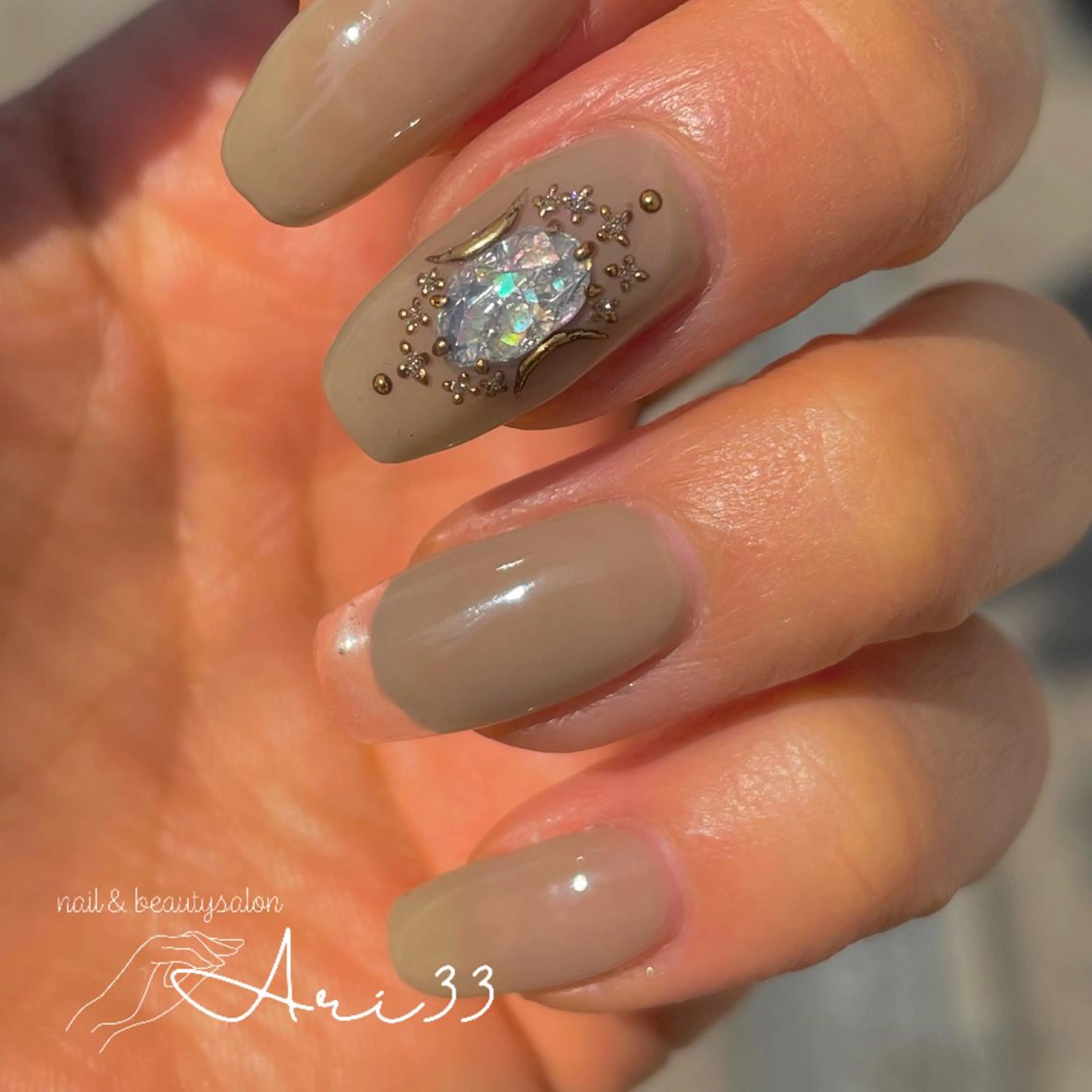 ネイル ハンドネイル プライベートサロン Ari33nailのネイルデザイン