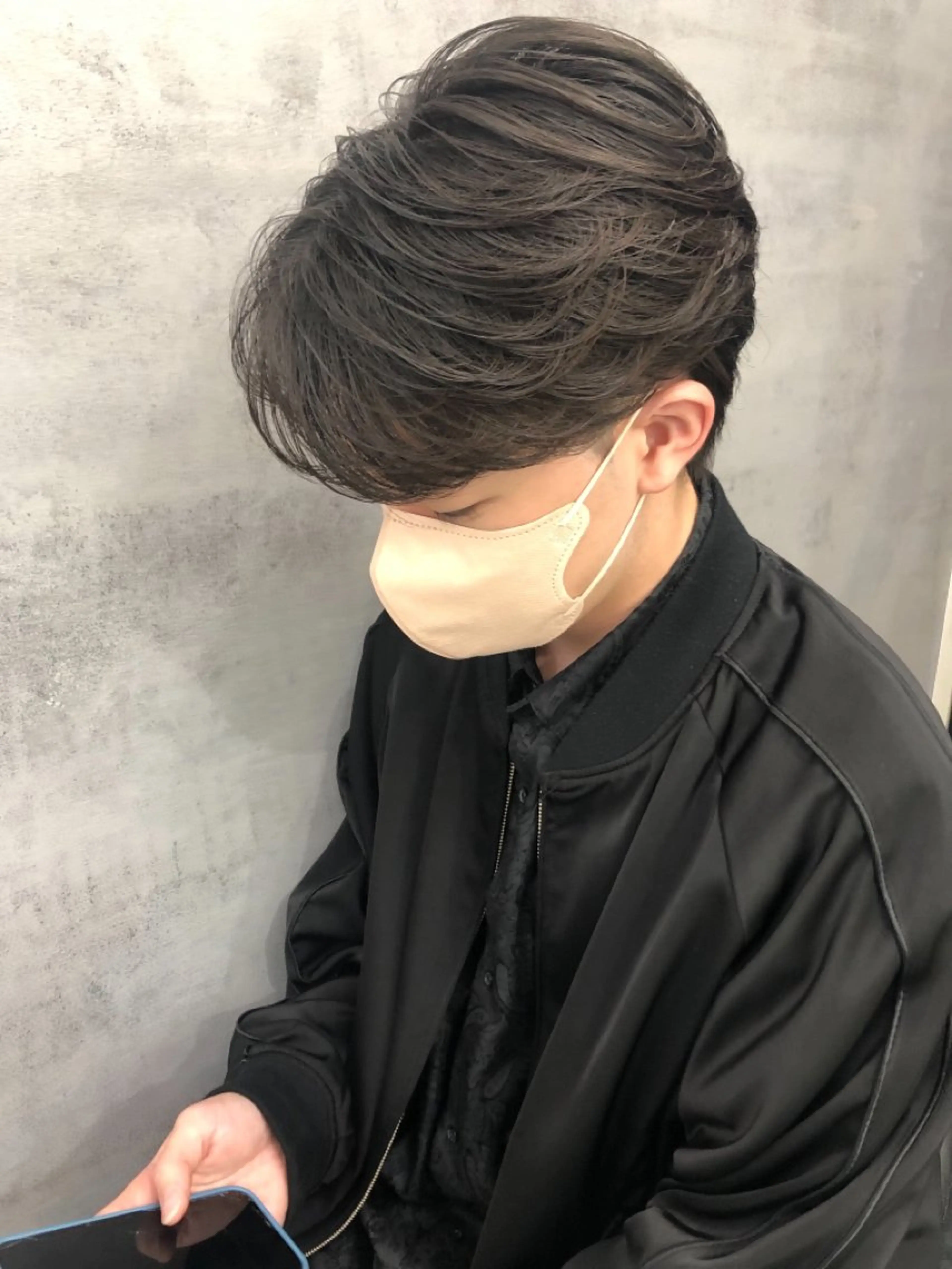 メンズ センターパート センターパート/韓国 /メンズカット/和地のヘアスタイル