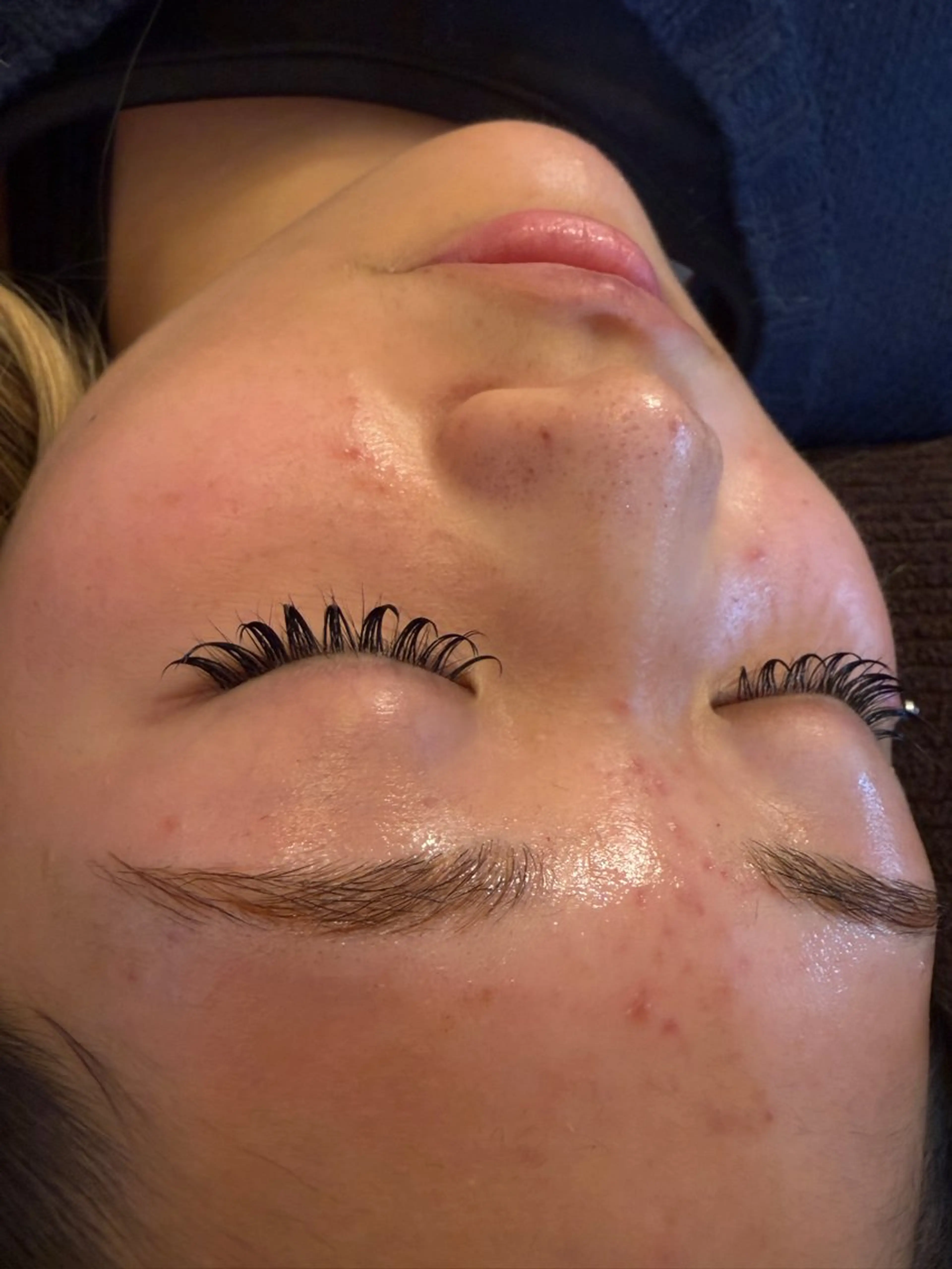 【Jrアイリストデビュー直前】韓国LEDまつげエクステ✨ボリュームから束感まで可能です！の写真