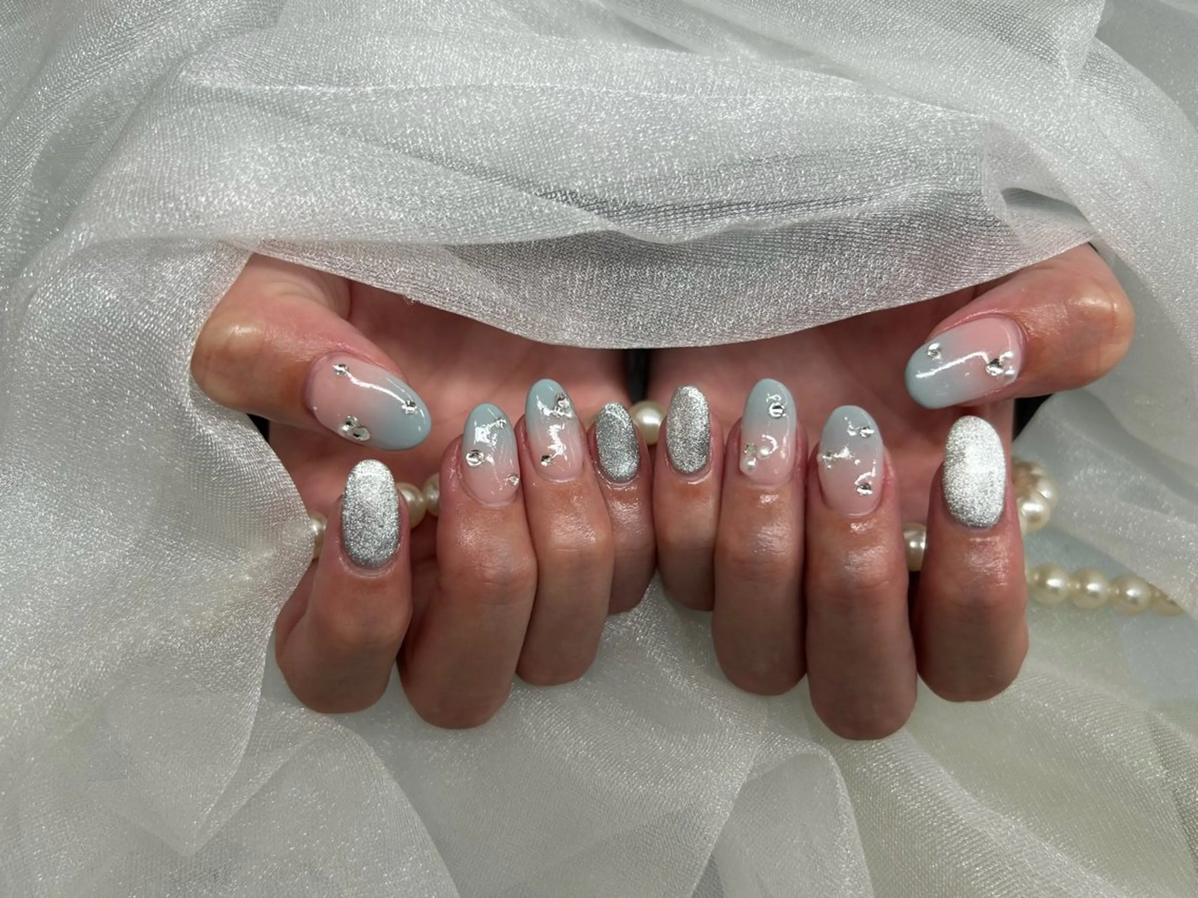 ネイル 持ち込み 加藤 楓子のネイルデザイン