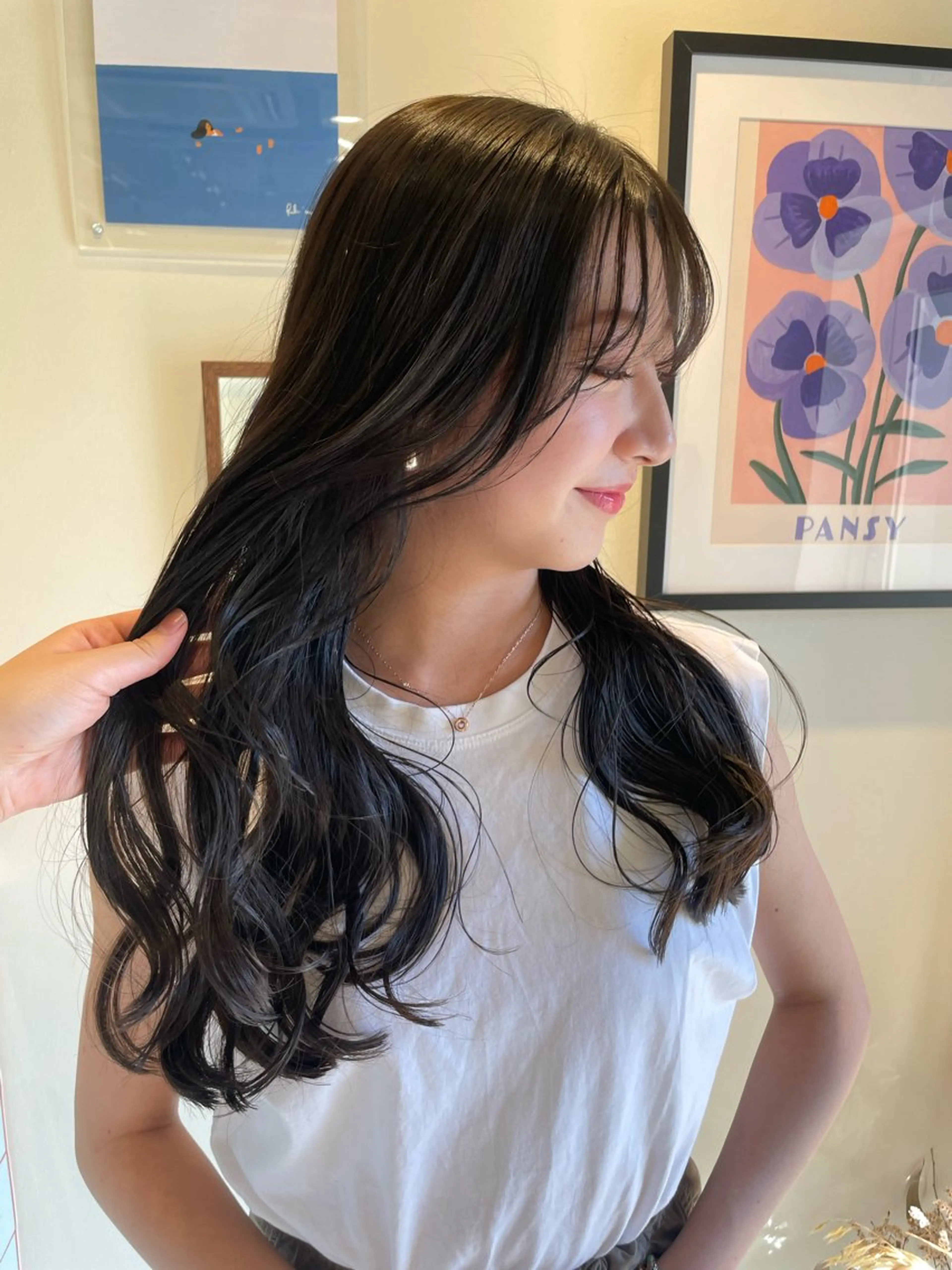 カラー 若月 あやかのヘアスタイル