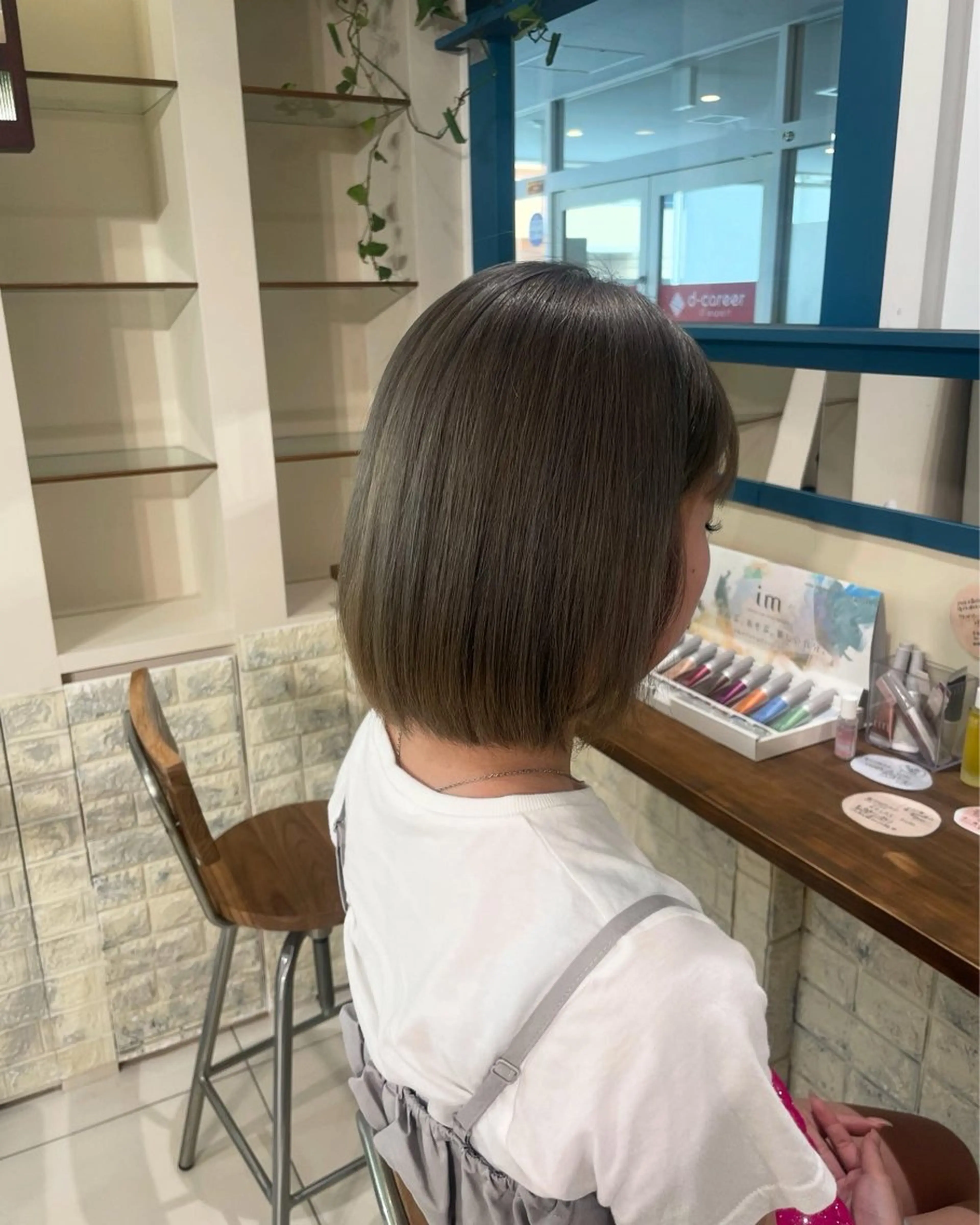 カラー luck みうのヘアスタイル