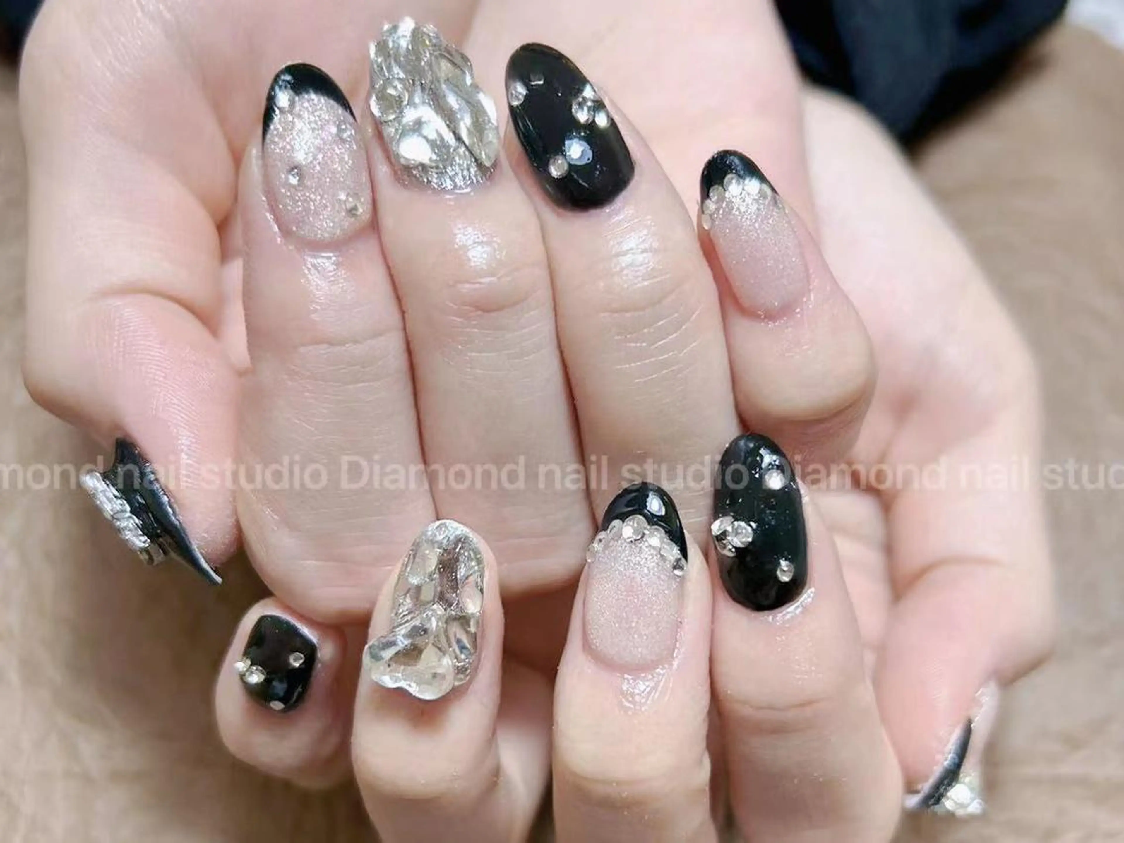 ネイル 持ち込み ハンドネイル ハンドケア Diamond 🚢のネイルデザイン