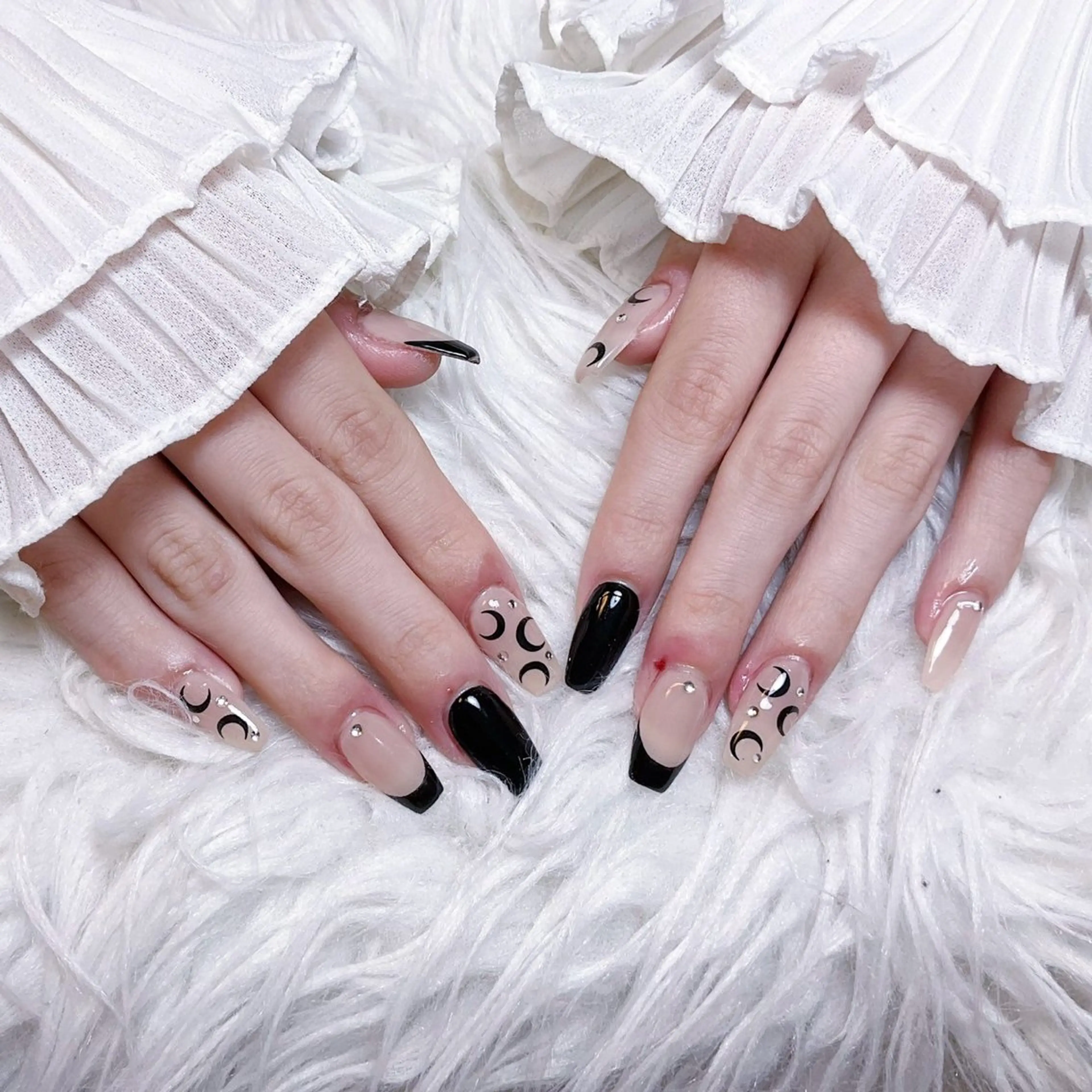 ネイル 🤎Yun nail salon🤎のネイルデザイン