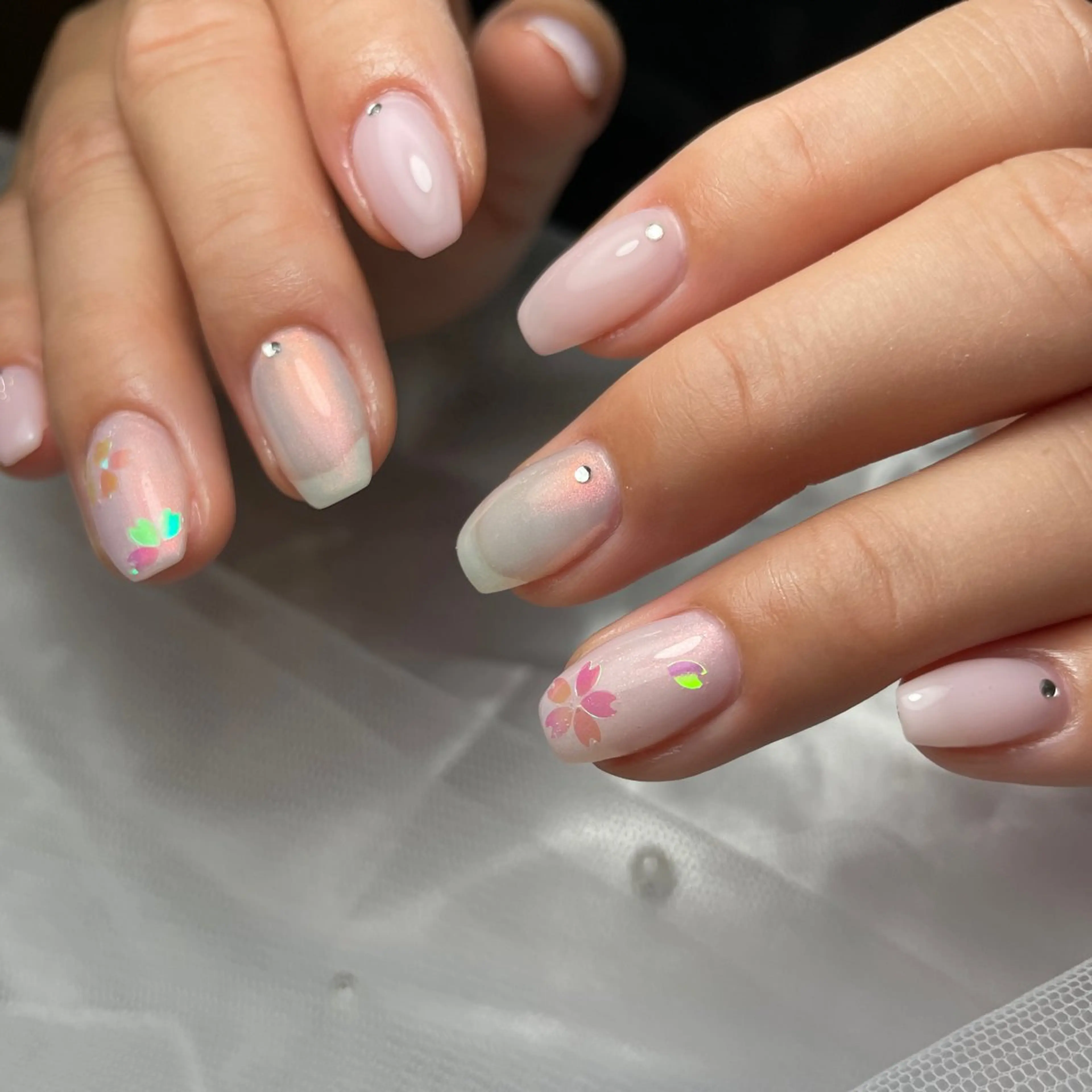 ネイル ハンドネイル ハンドケア NAILSALON SONA所属・T. Ranのネイルデザイン