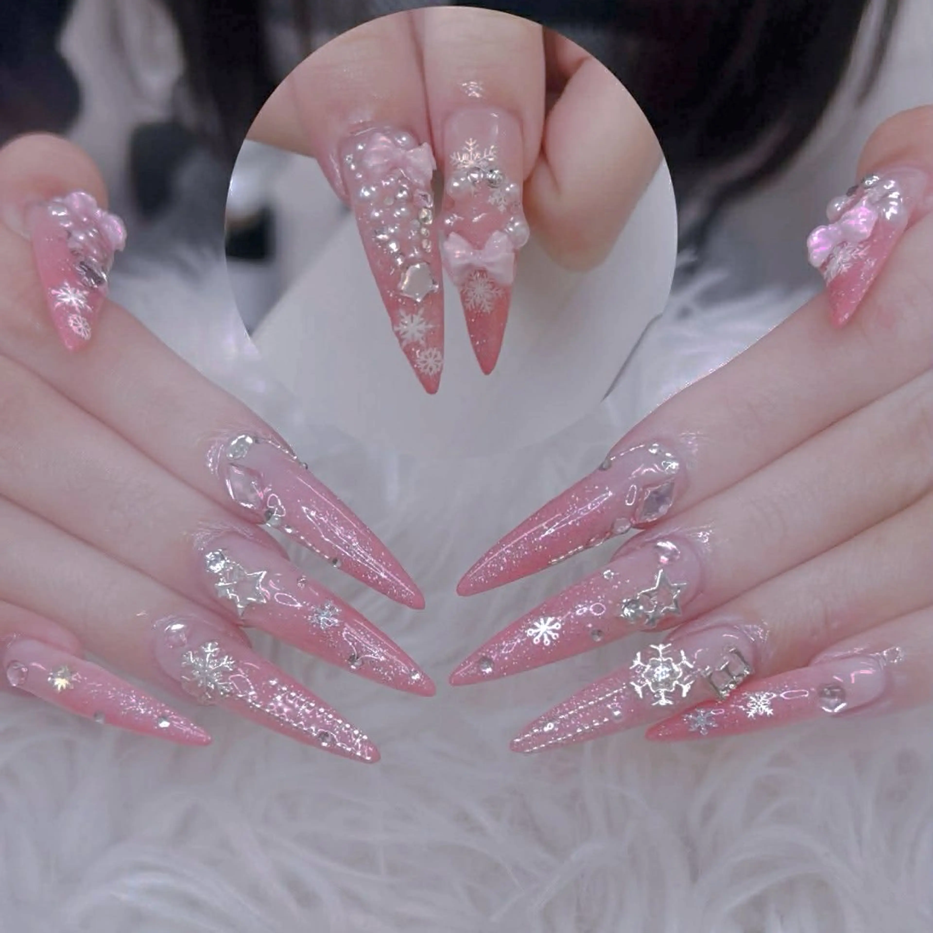 ネイル ゴテゴテ ネイルのネイルデザイン