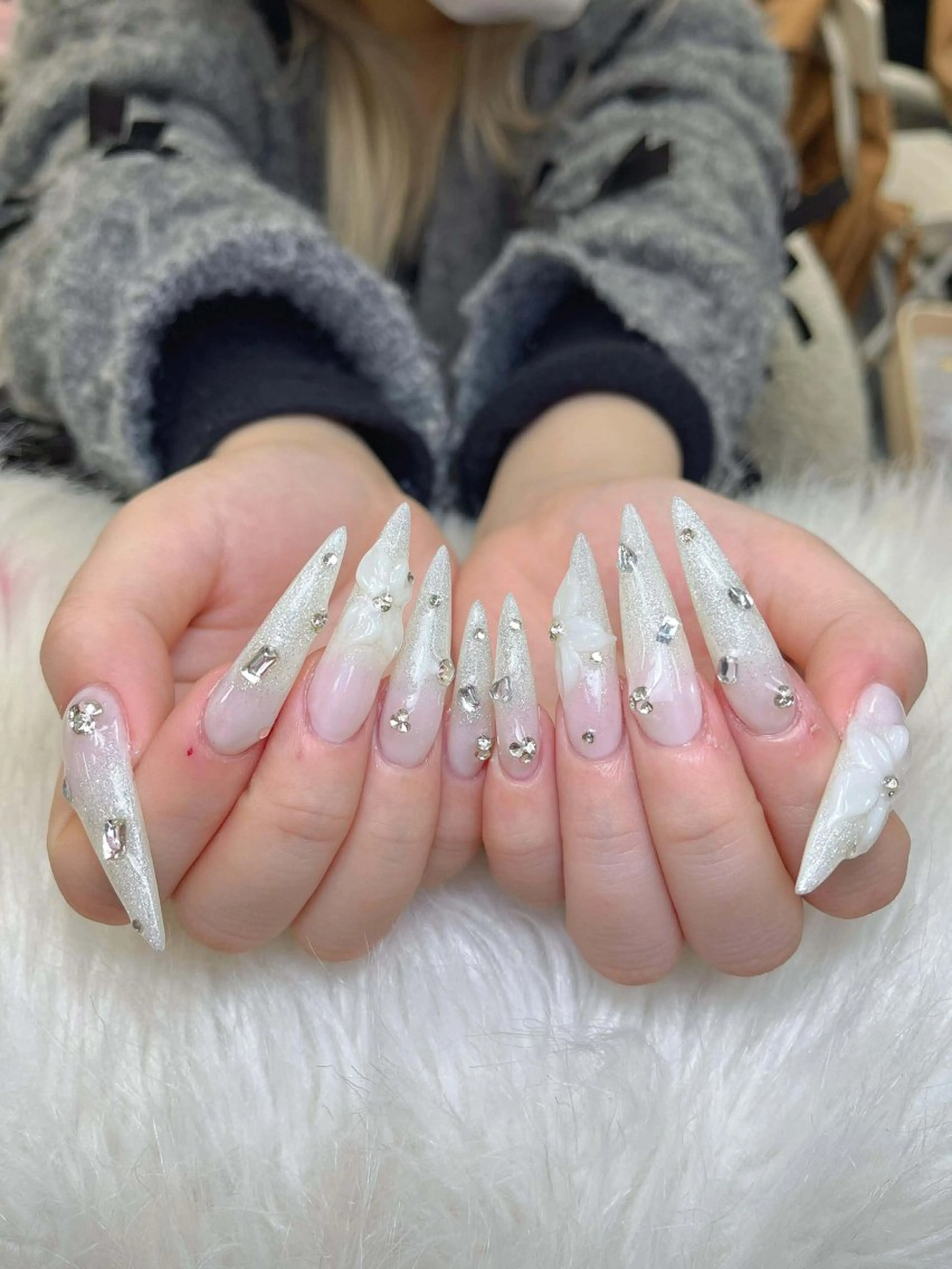 ネイル アートネイル 成人式 ジェルネイル ニュアンスネイル 夏ネイル ハンドネイル Jenn Nail Salonのネイルデザイン