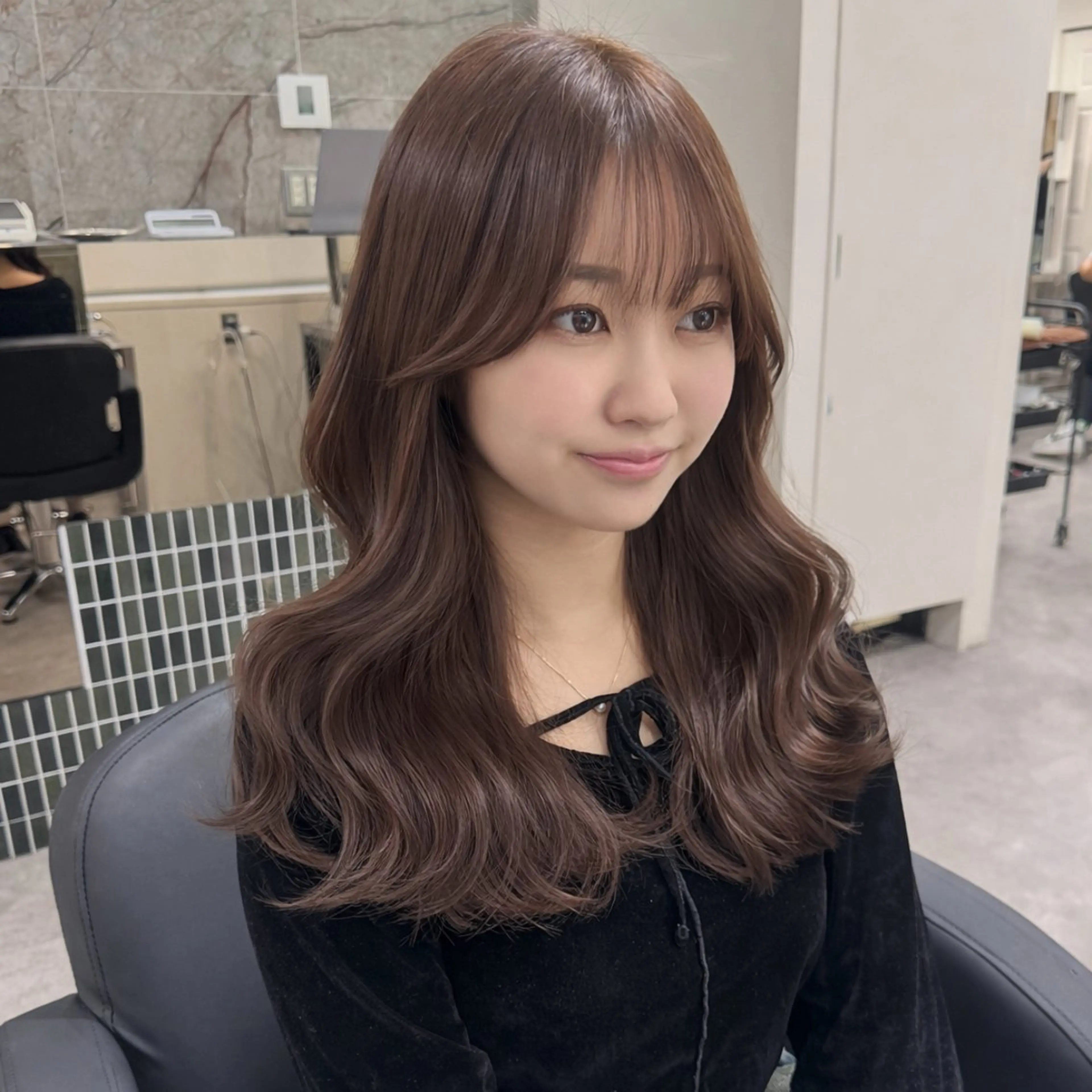 セミロング カラー カット ヘアカラー トリートメント 🎀髪質改善×韓国レ イヤー×透明感/米田のヘアスタイル