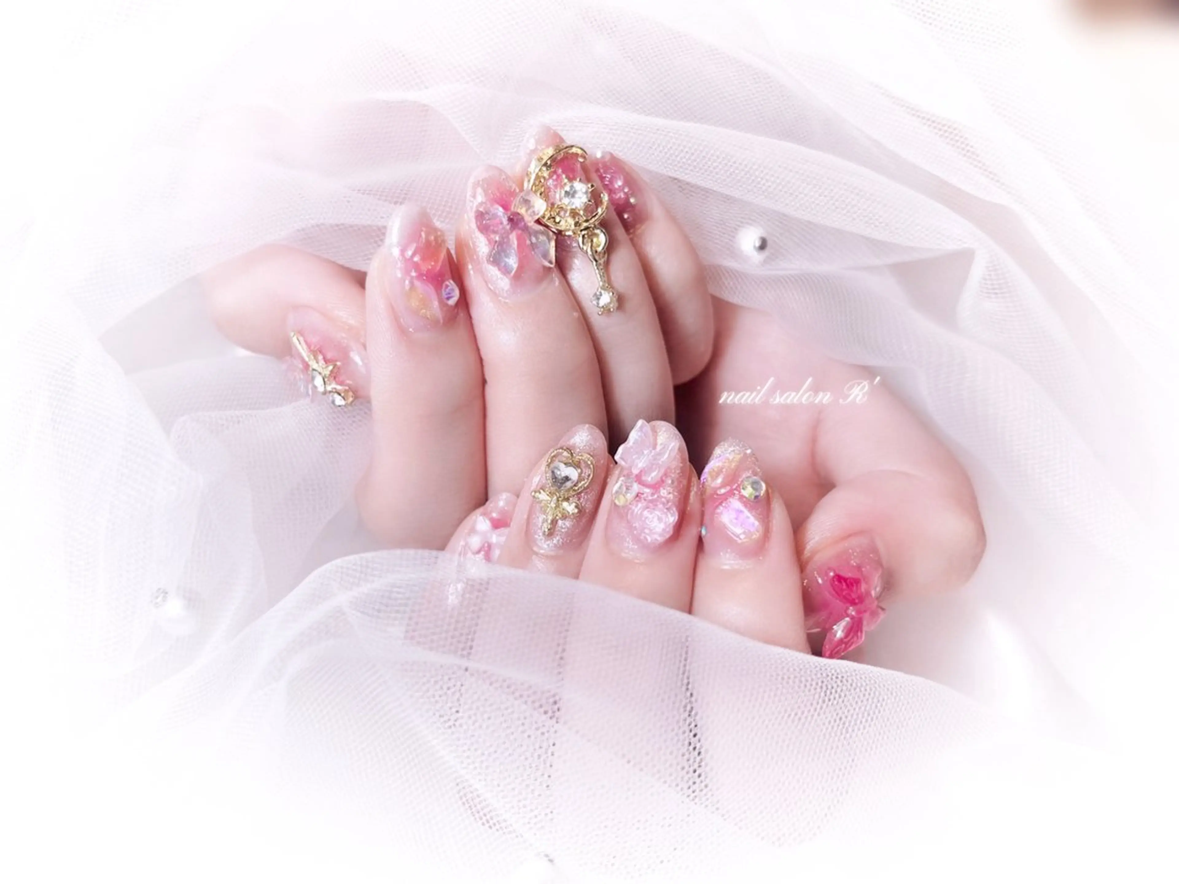 ネイル nailsalon R’のネイルデザイン