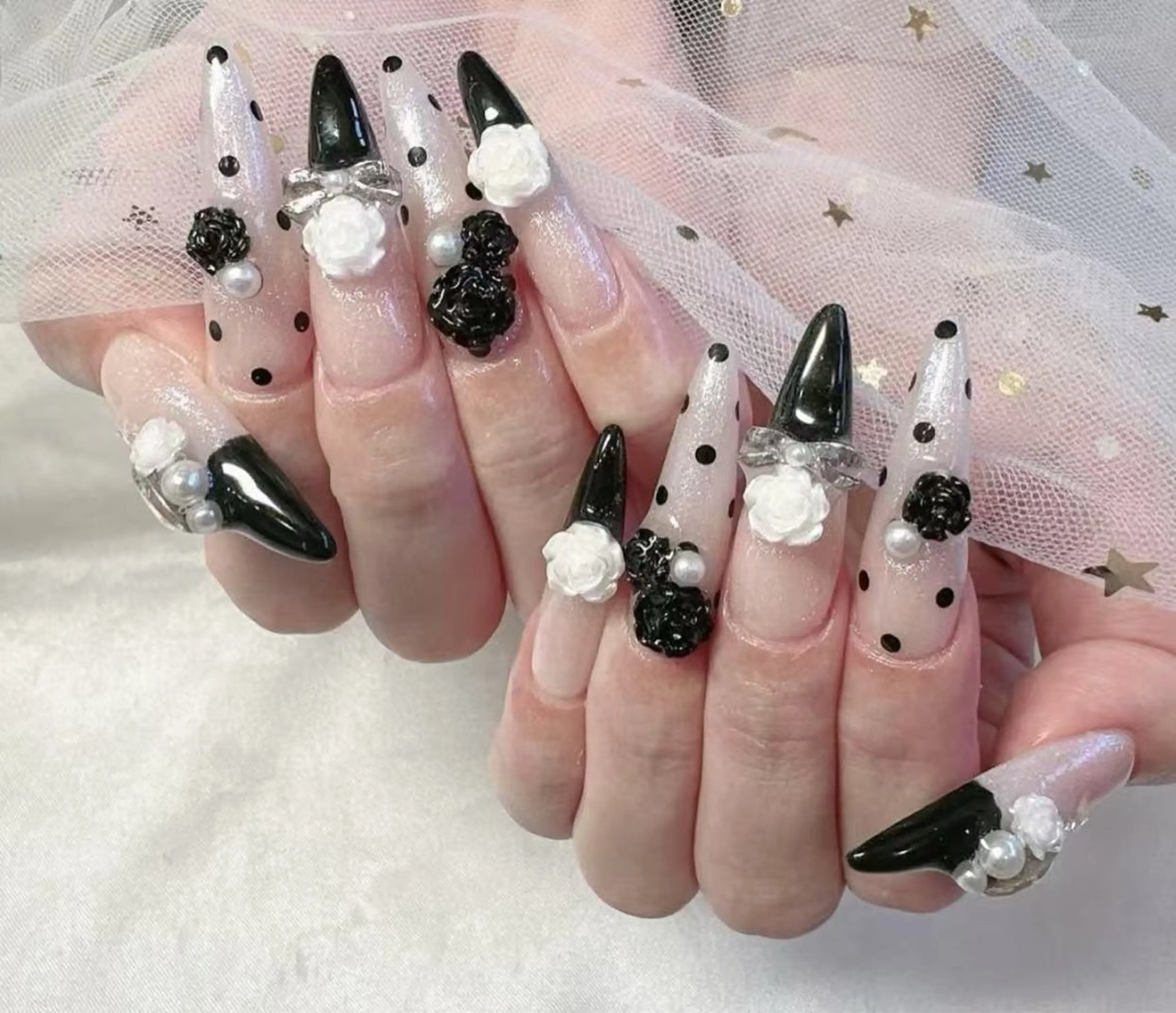 【ご新規スカルプチップ+持ち込みアート10本〈ストーン付き〉￥10000土日祝日/平日16時以降＋￥550】の写真