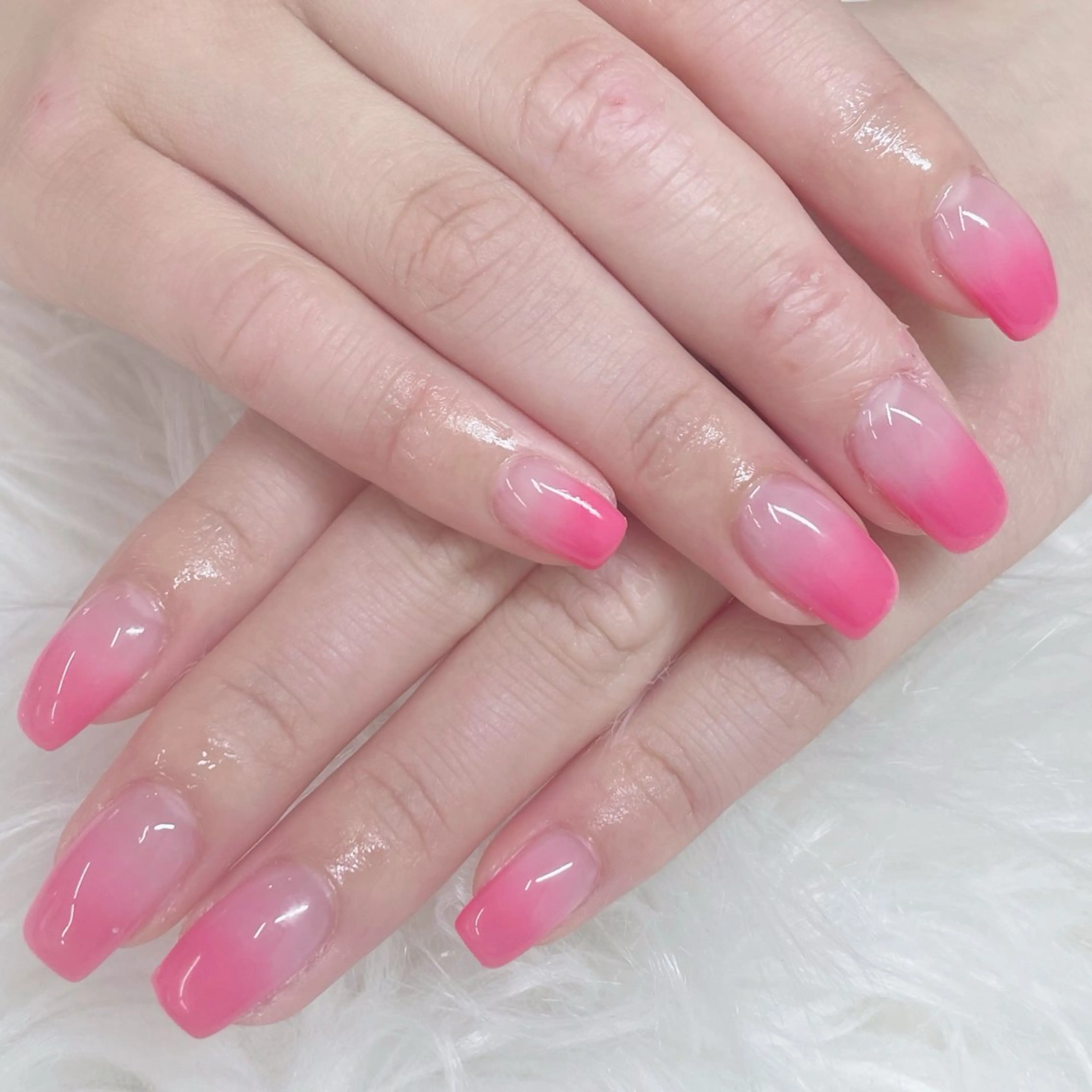 ネイル グラデーション エリクサーネイル池袋店所属・エリクサーネイル池袋 大槻のネイルデザイン