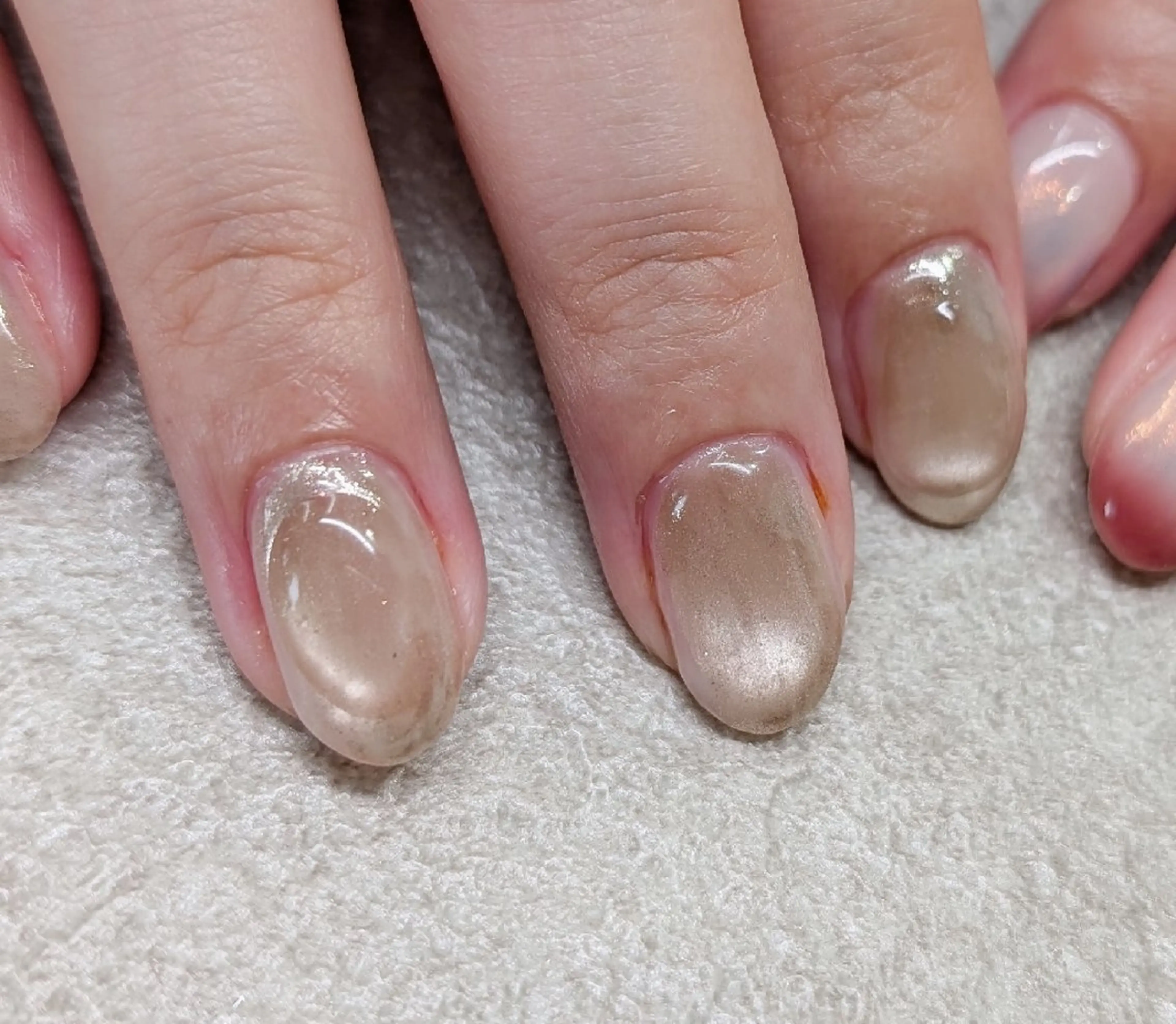 ネイル マグネットネイル FIKA 折戸のネイルデザイン