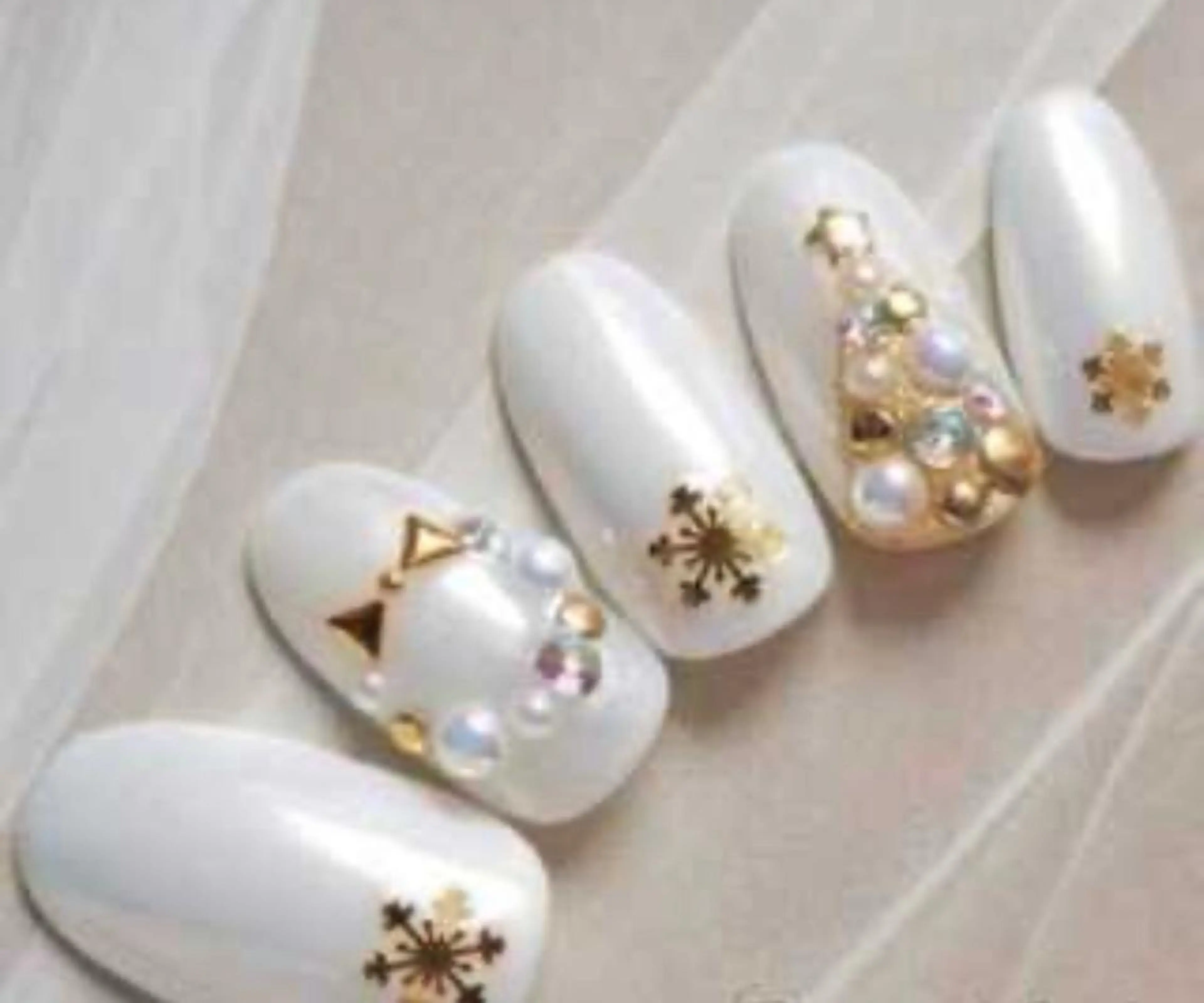 ネイル ハンドネイル ゲン レイカのネイルデザイン