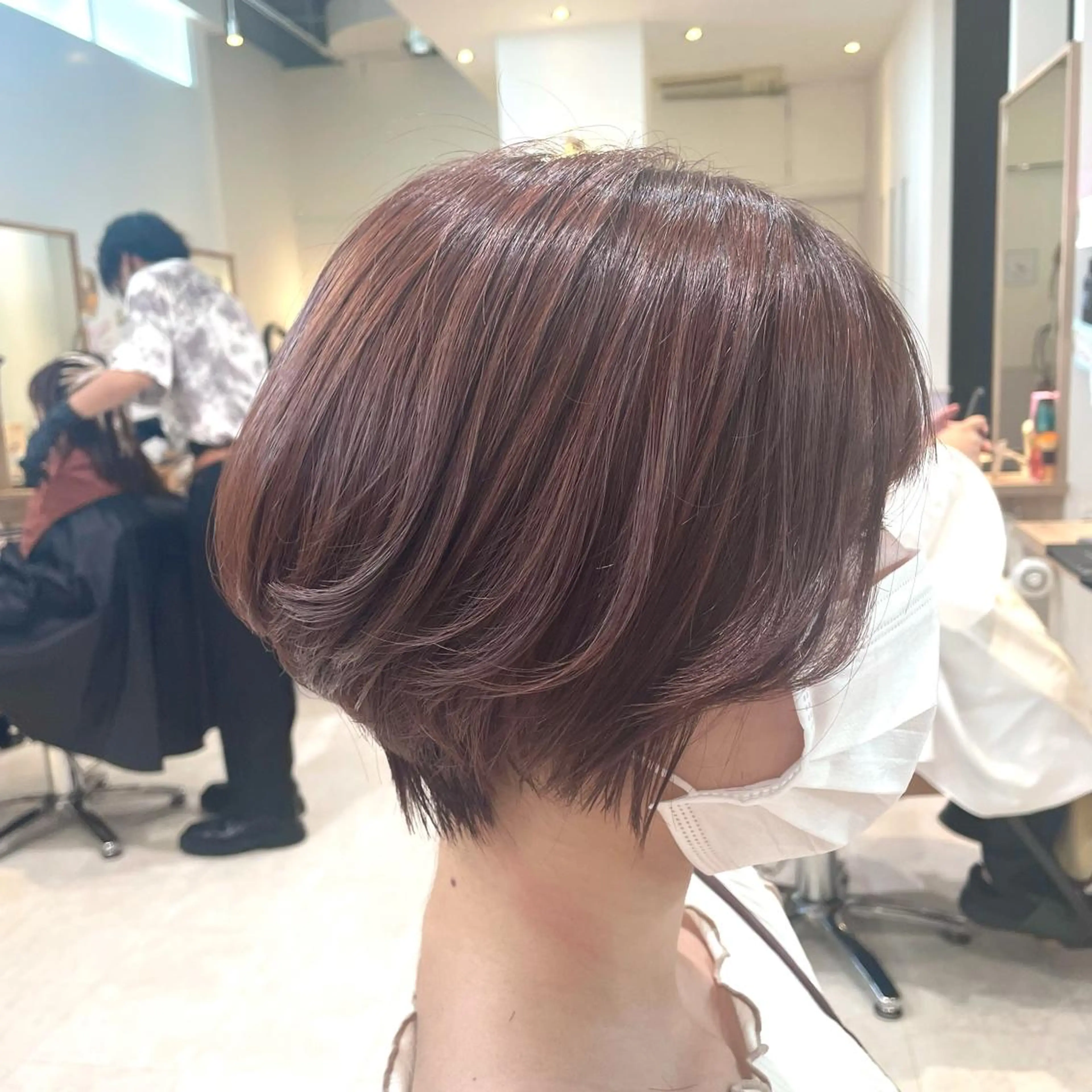 ショート カラー 心斎橋/ブリーチなし 髪質改善/レイヤーのヘアスタイル