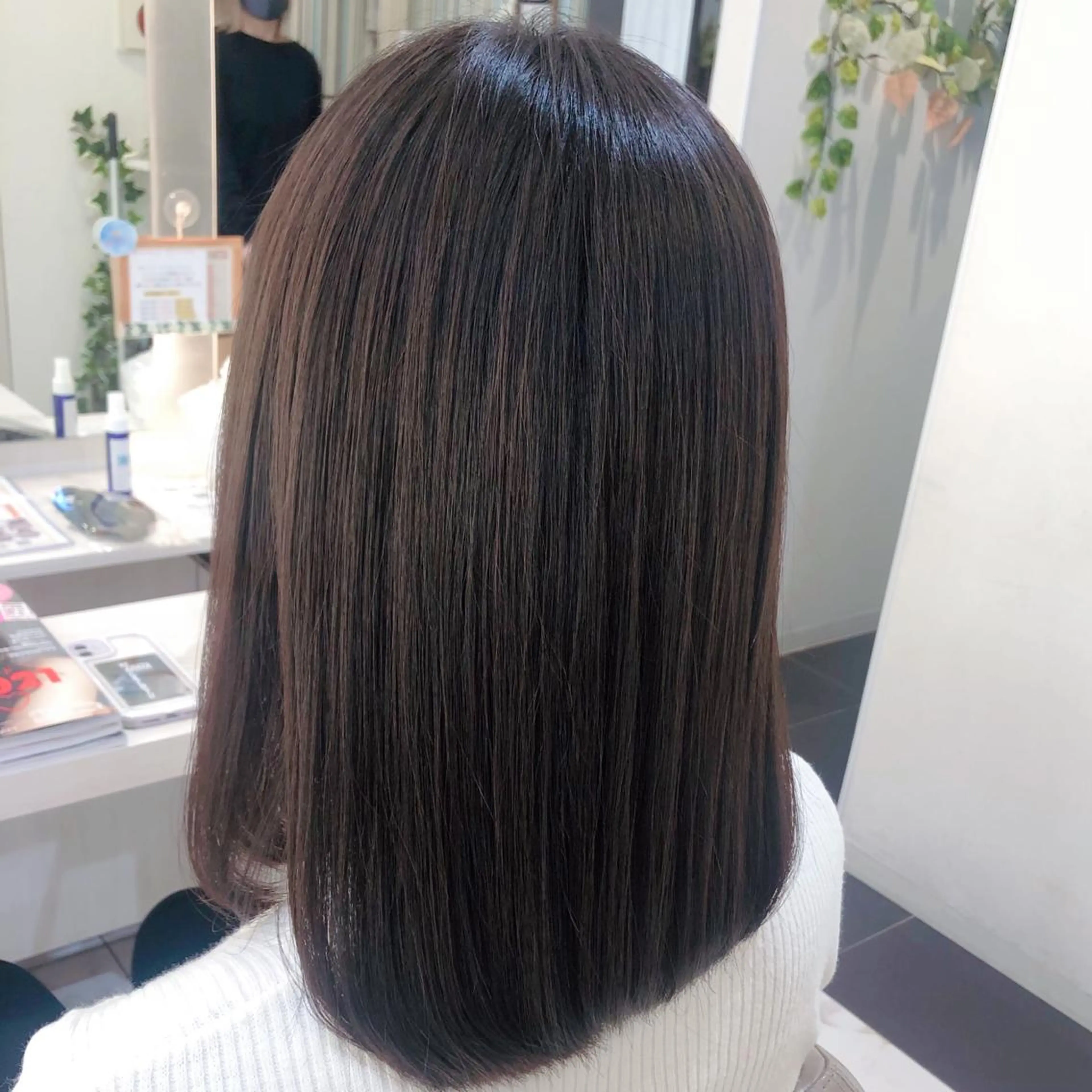 ミディアム 髪質改善 トリートメント カット トリートメント ヘッドスパ 三箇島 陽香のヘアスタイル