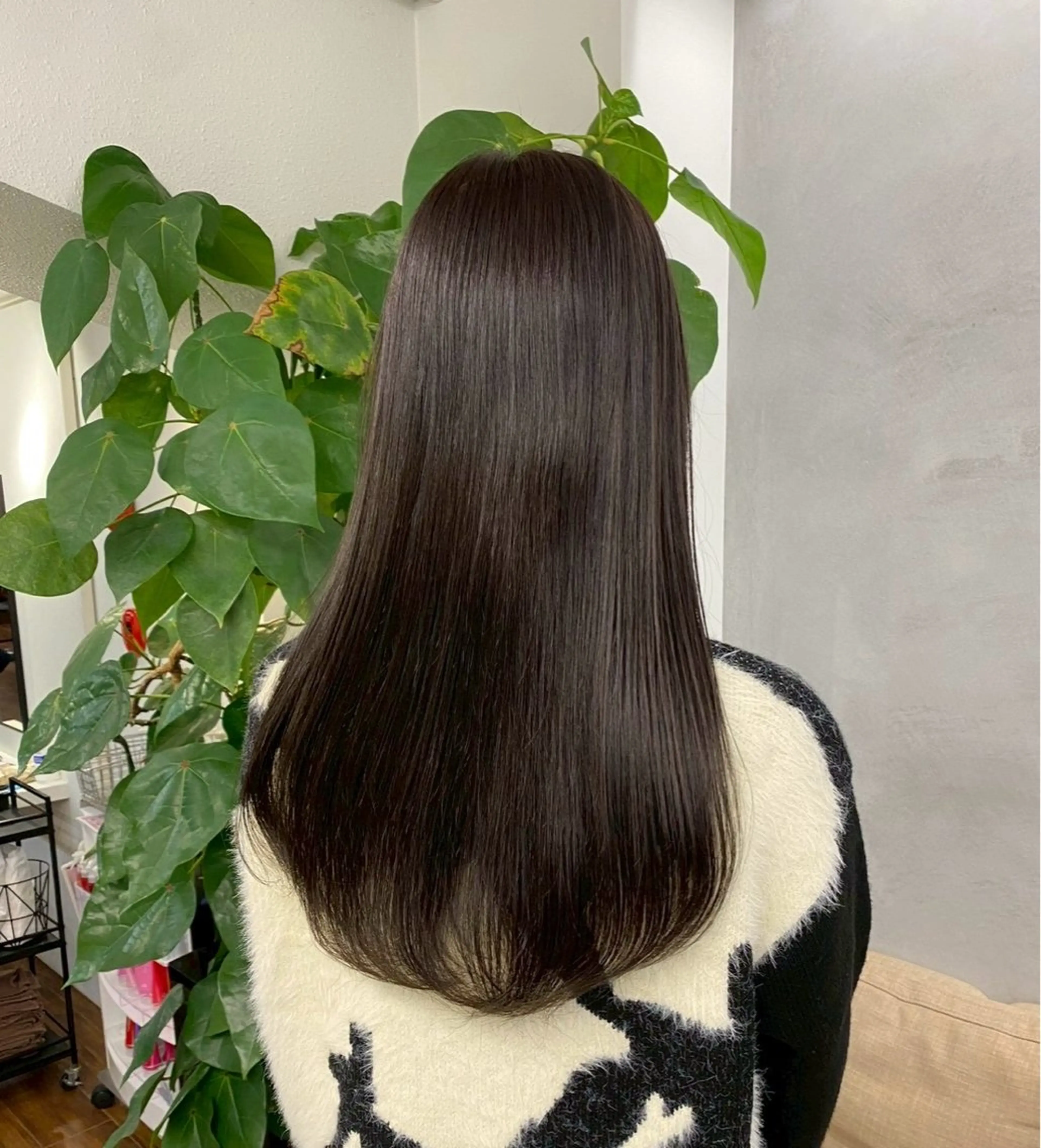 ロング カラー ベージュカラー ブラウンカラー ロング ヘアカラー トリートメント かみしー/艶カラー /ブラウンカラーのヘアスタイル