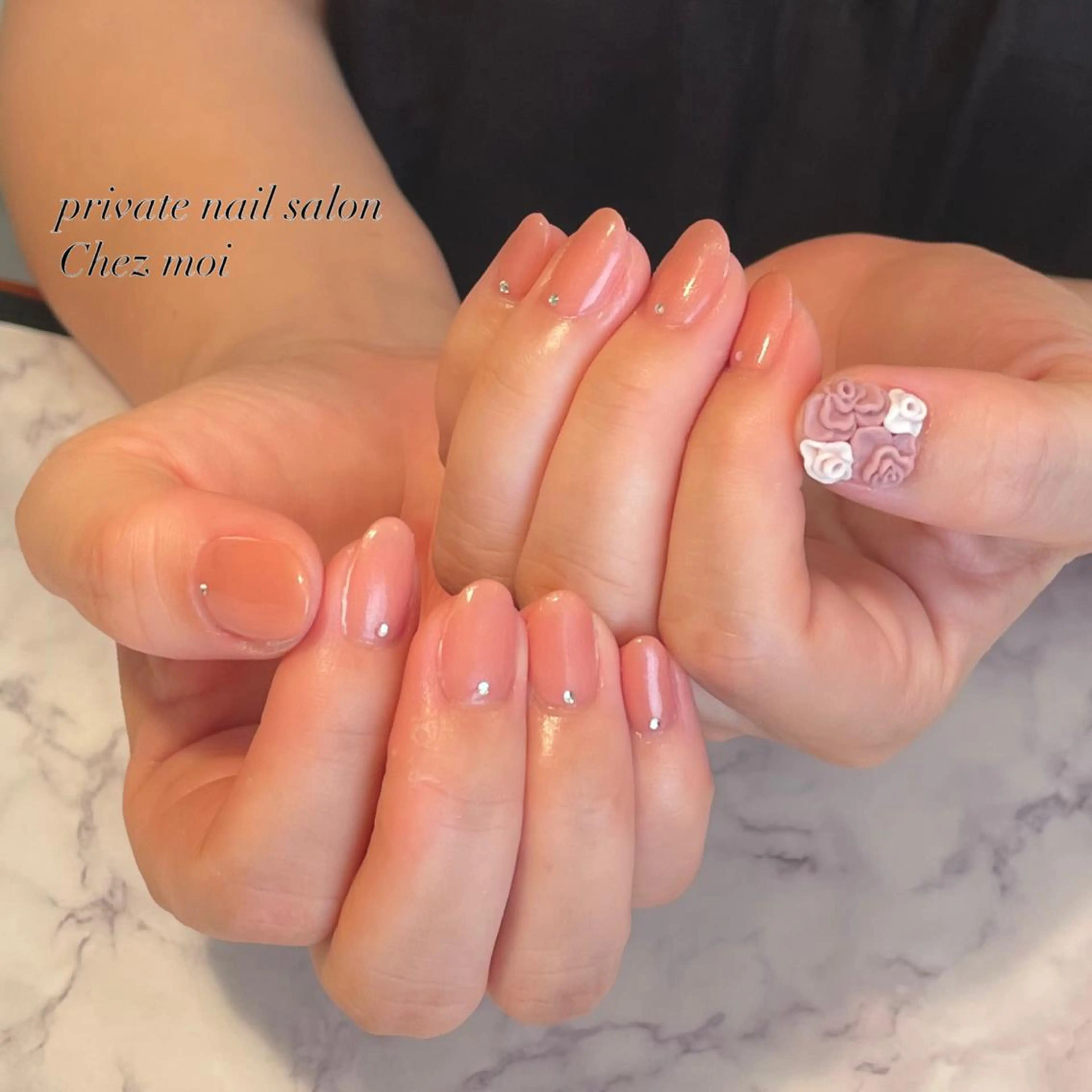 ネイル フラワーネイル KOMINE TOMOKOのネイルデザイン