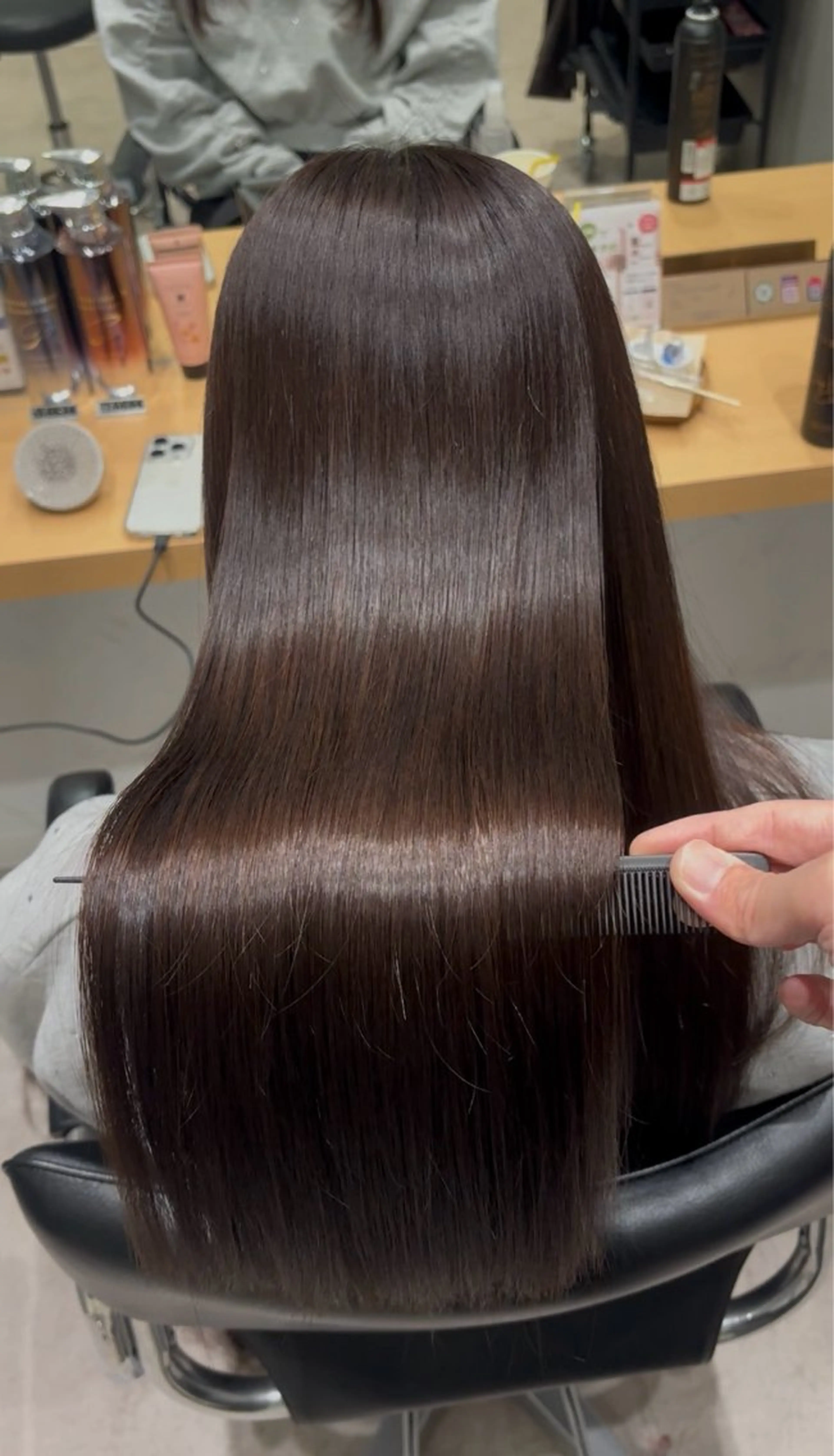 ロング カラー 透明感カラー グレージュ イルミナカラー ロング トリートメント カット ヘアカラー トリートメント 髪質改善ヘアケア 艶髪特化/上田のヘアスタイル