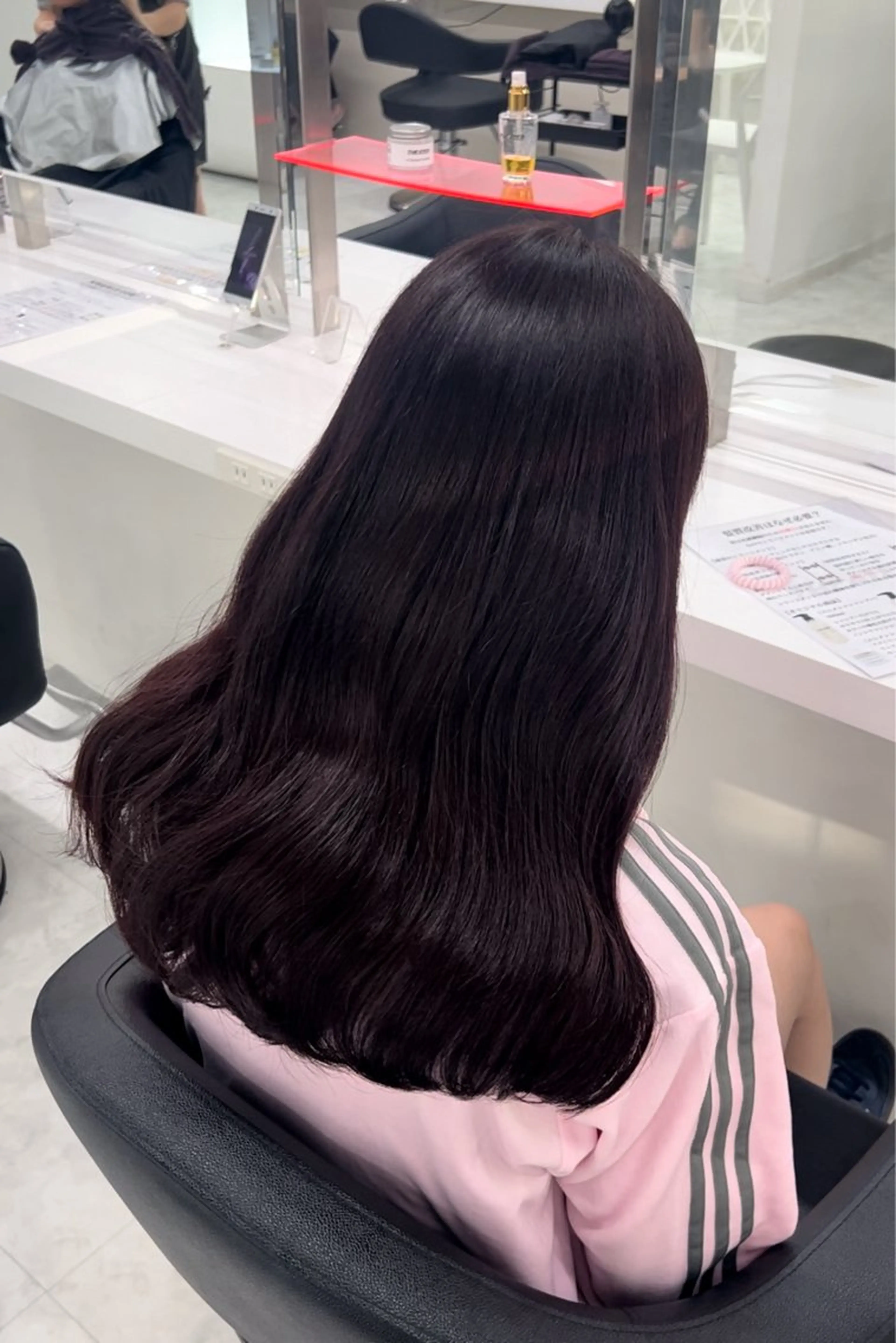 ロング カラー 髪質改善 トリートメント ヘアカラー トリートメント ブリーチなし✦.* 暖色カラー🎀セナのヘアスタイル