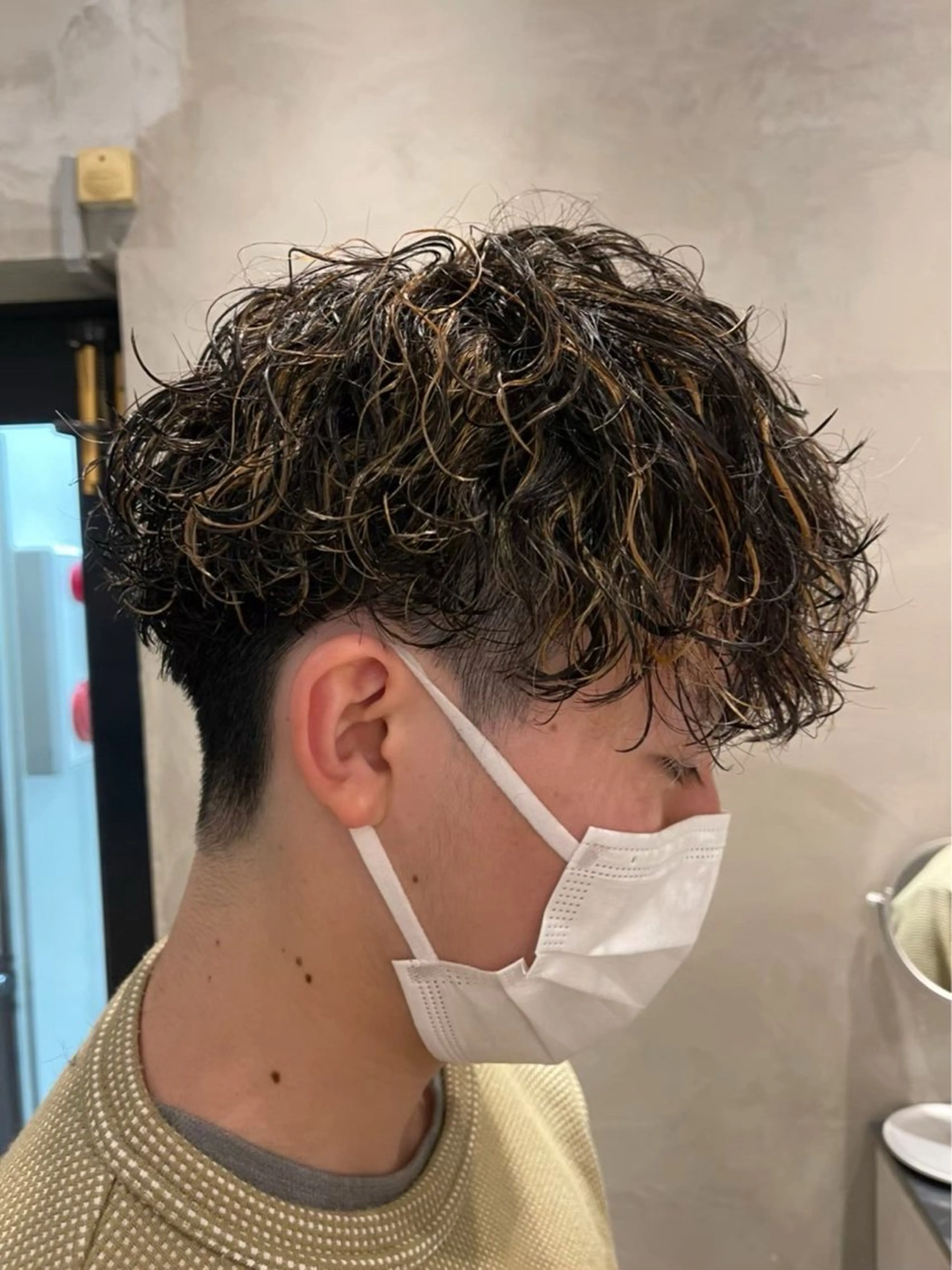 パーマ メンズ メンズハイライト メンズパーマ メンズ特化ニュアンス パーマ　RYOのヘアスタイル