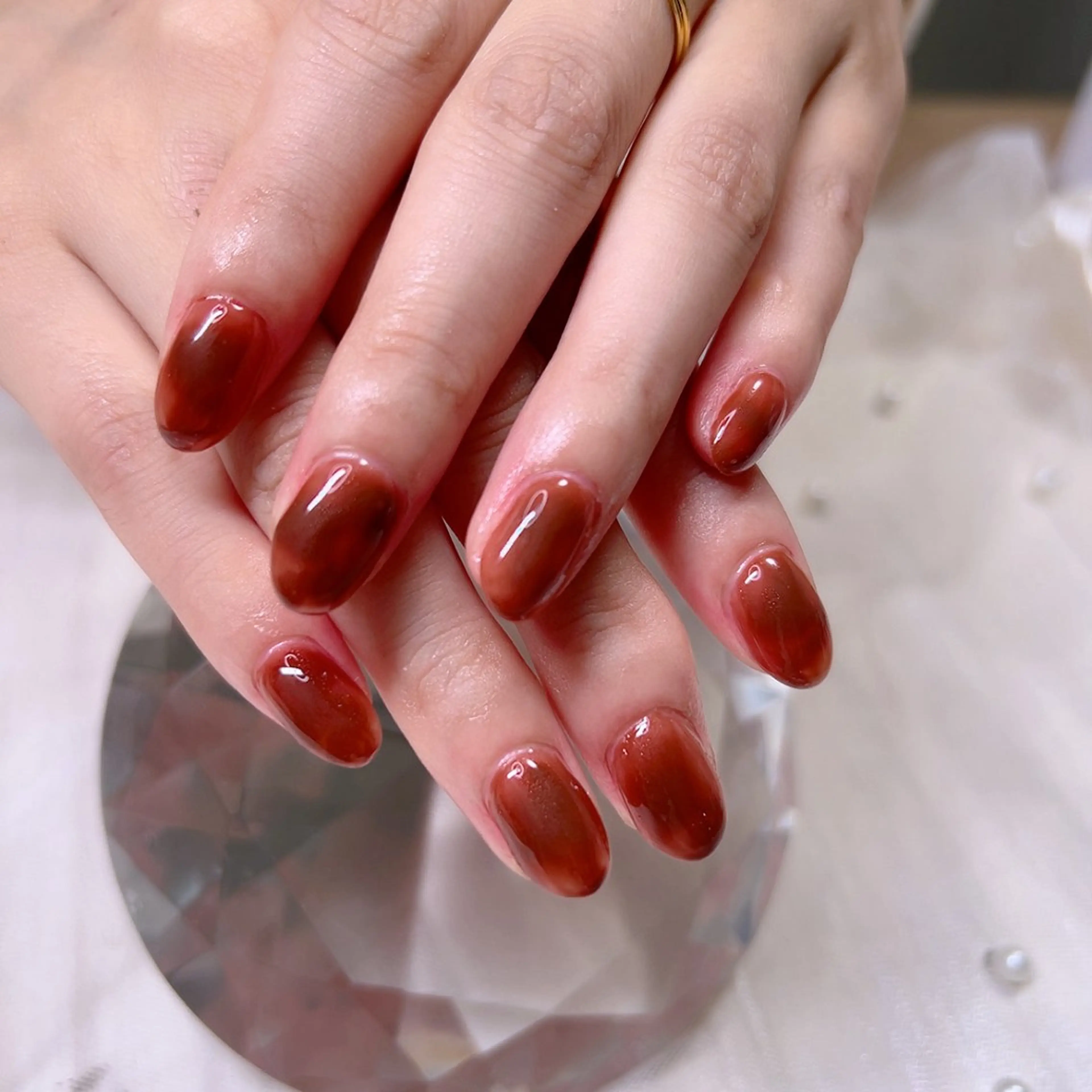 ネイル べっ甲ネイル ニュアンスネイル オフィスネイル シンプルネイル Cute Tips nailのネイルデザイン