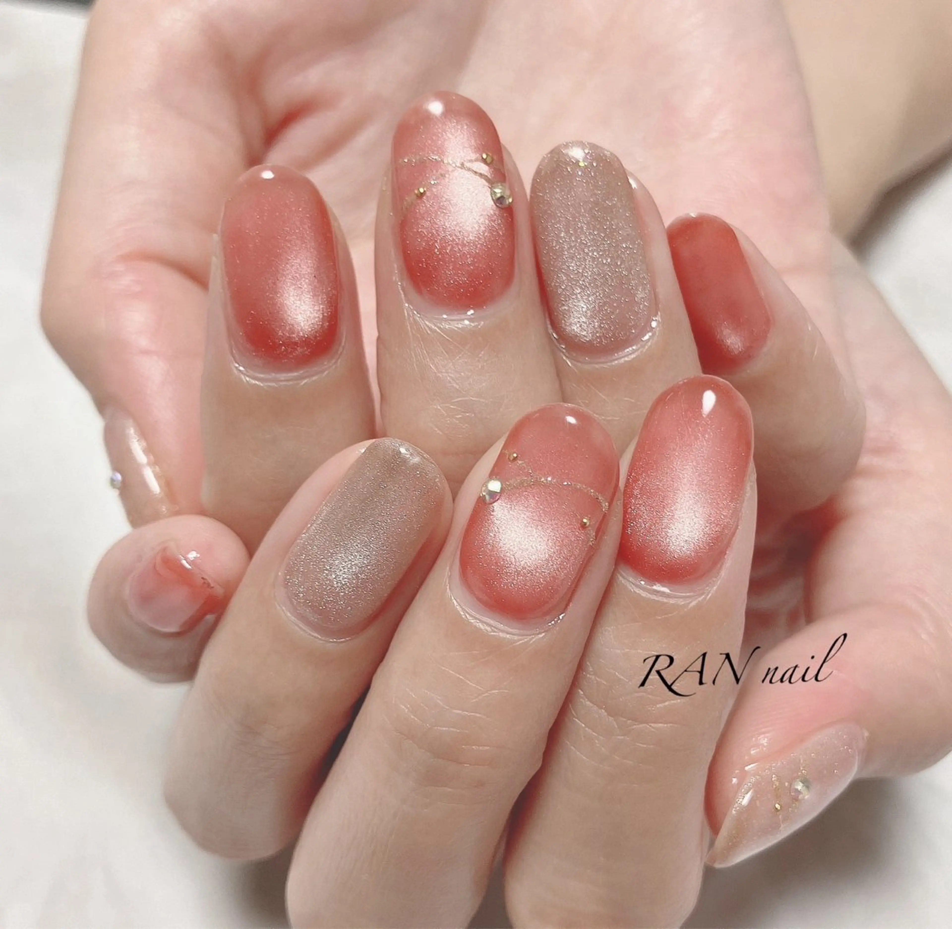 ネイル キラキラネイル マグネットネイル ブライダルネイル ハンドネイル フットネイル RAN nail 〜ランネイル〜所属・RAN nailのネイルデザイン