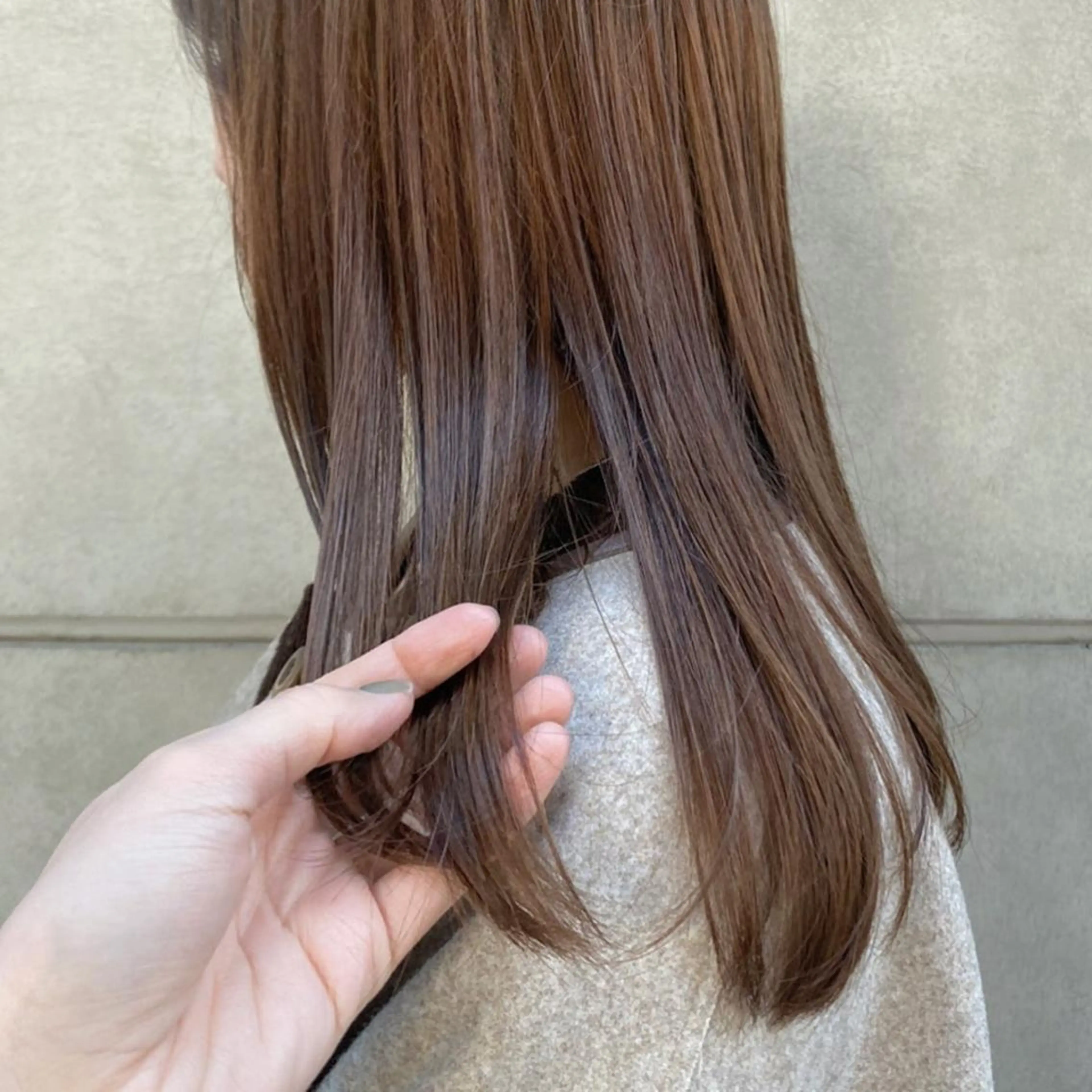 ロング カラー 西山 紗耶香🪽 透明感カラー/ボブのヘアスタイル