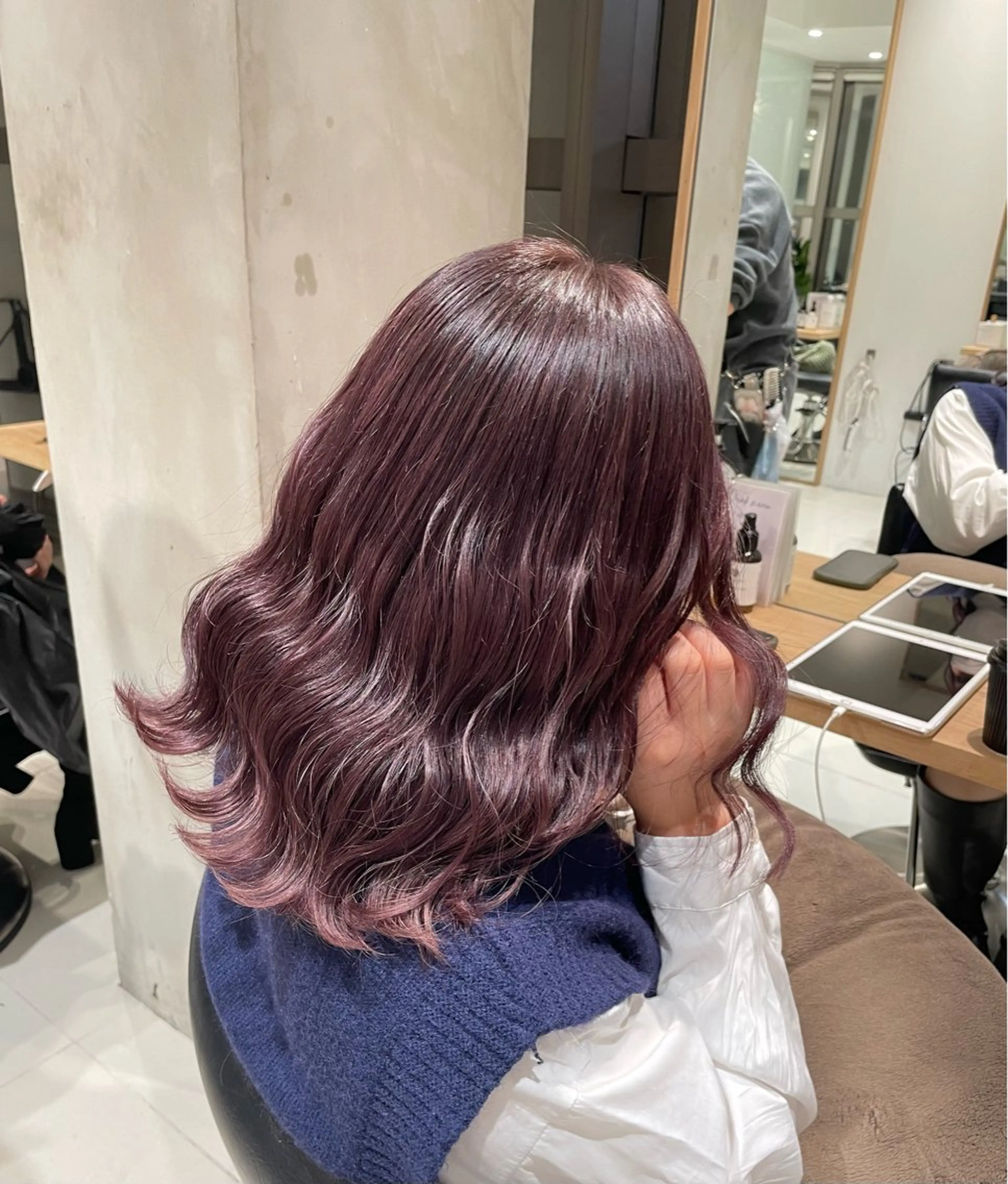 ミディアム カラー ヘアアレンジ ヘアカラー トリートメント ヘッドスパ ヘアセット 艶髪/レイヤーカット 🐣misakiのヘアスタイル