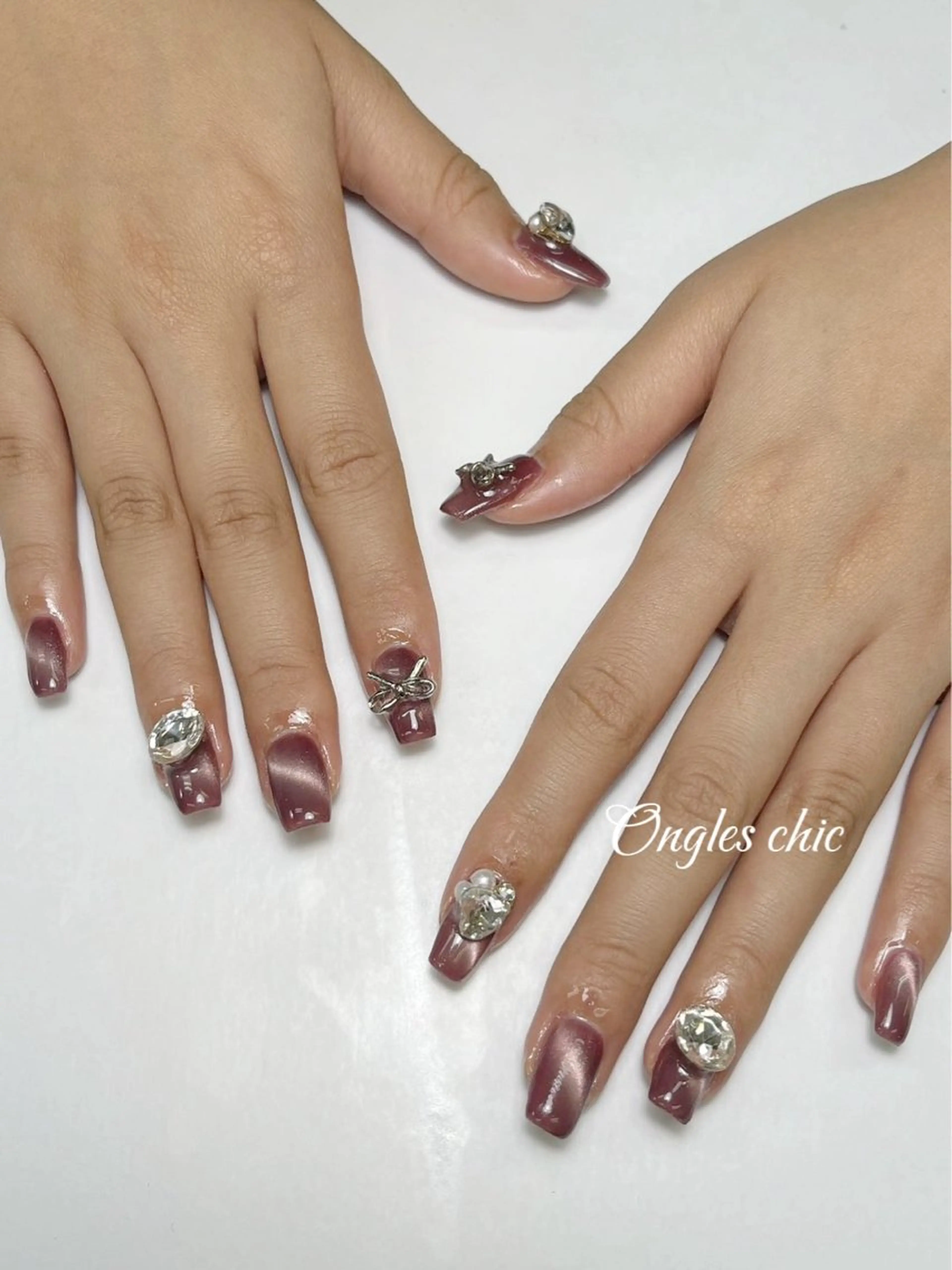 ネイル ongles chic24時間営業のネイルデザイン