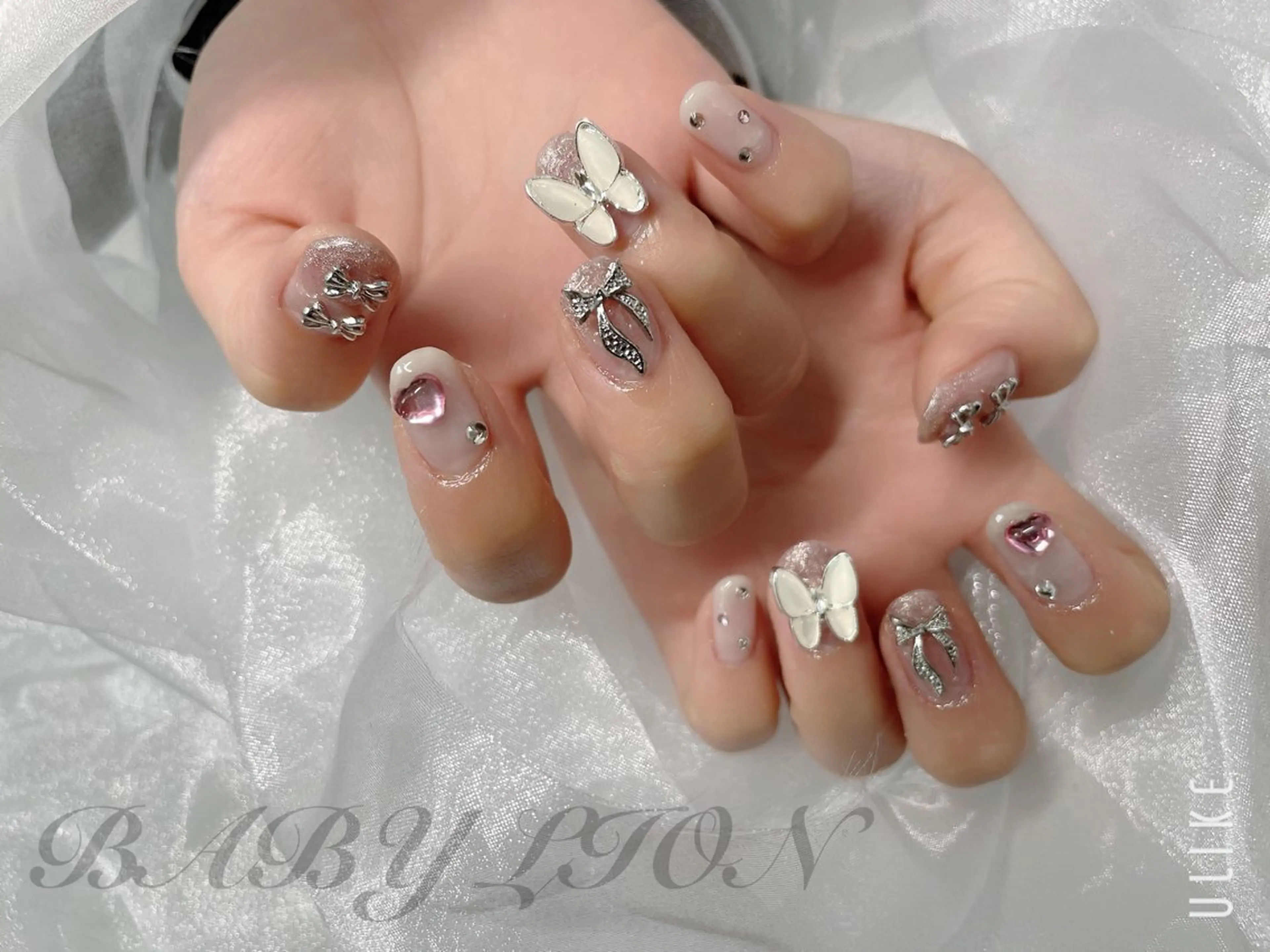 ネイル ハンドネイル BABY LION :Linaのネイルデザイン