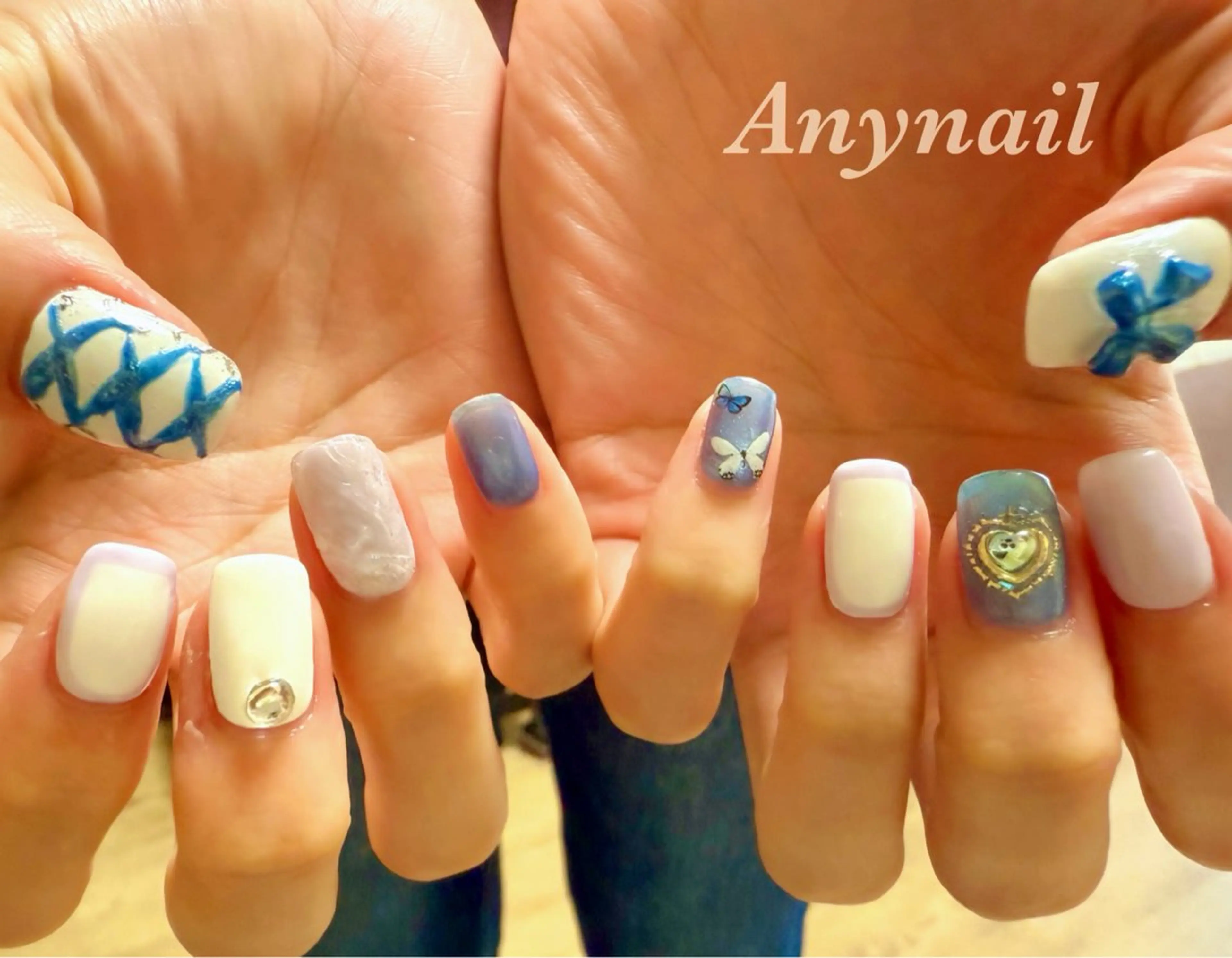 ネイル ブルー マグネットネイル 持ち込み リボン 岩澤 恵子のネイルデザイン