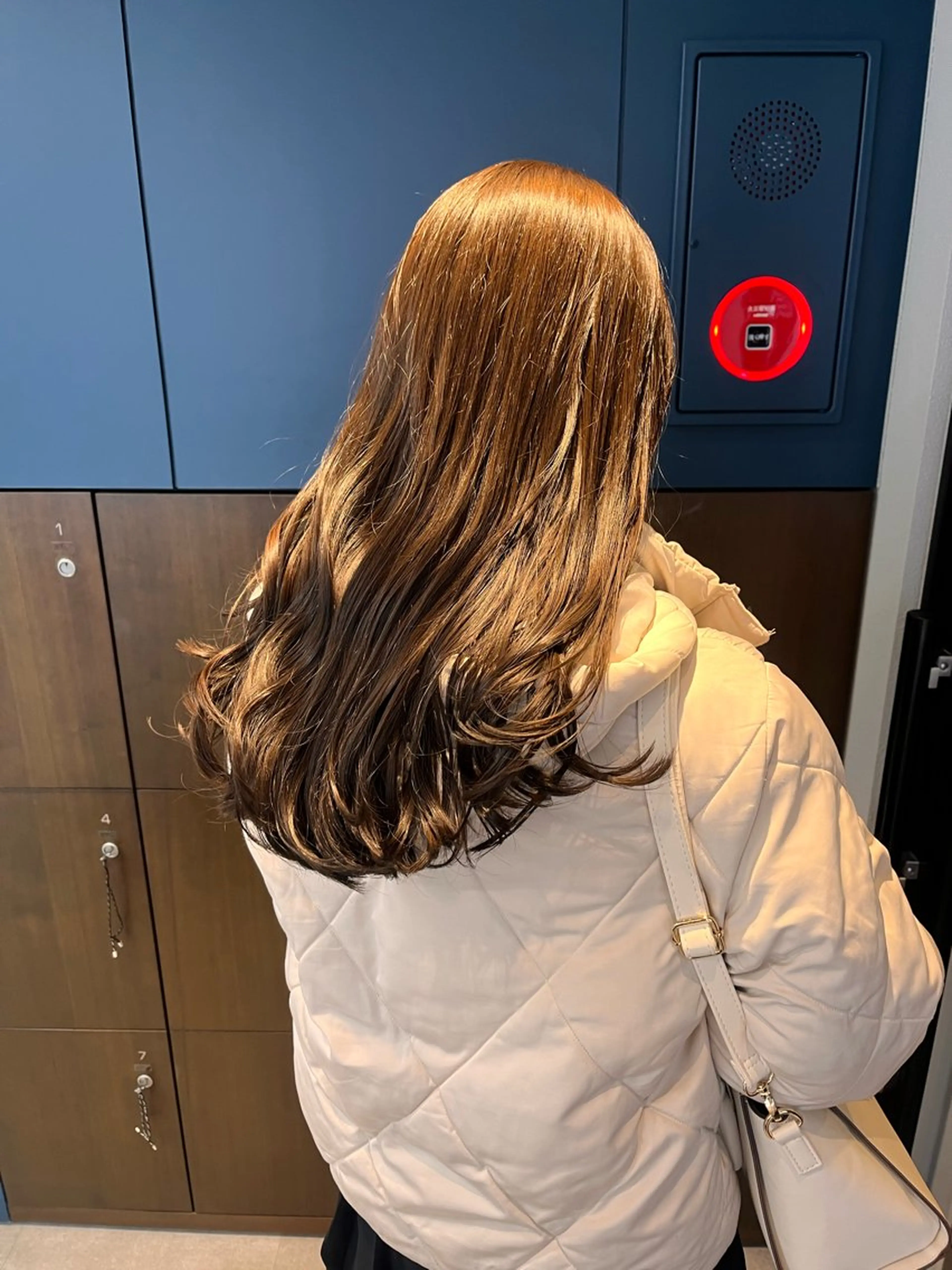 ミディアム カラー カット ヘアカラー トリートメント ヘッドスパ 💫似合わせカット 💫かずはのヘアスタイル