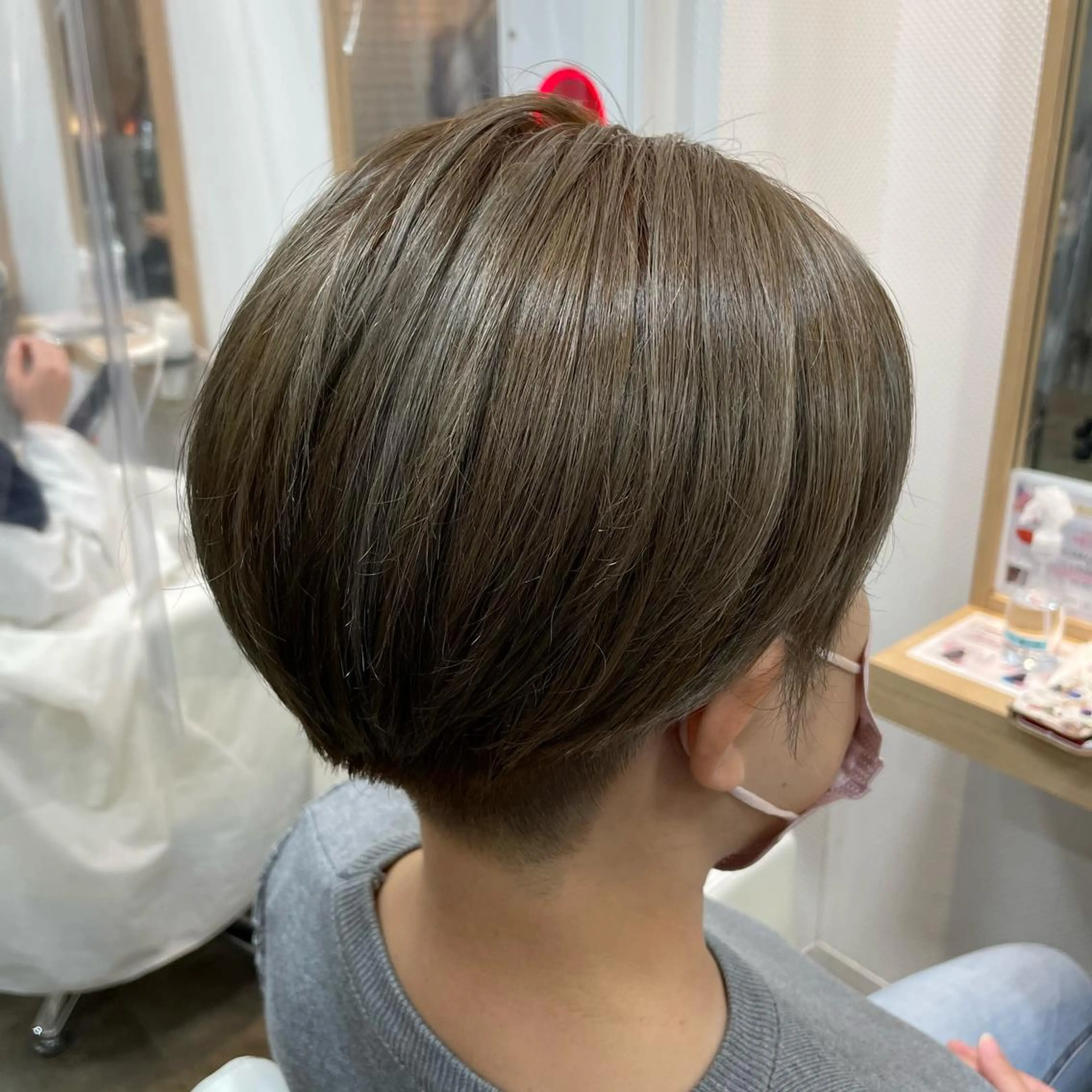 ショート 大谷 杏菜のヘアスタイル