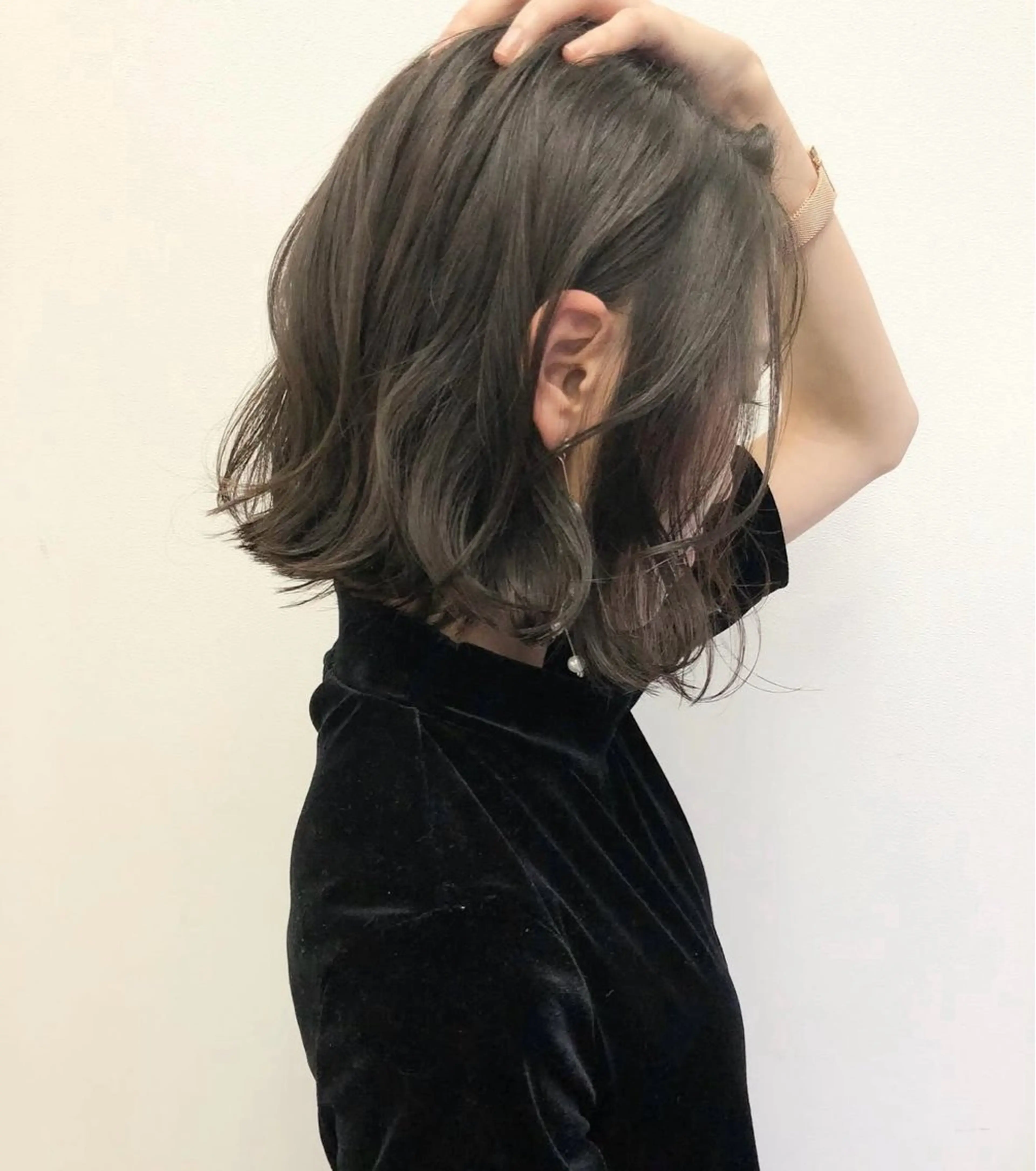 ショート カラー 透明感カラー ヘアカラー 🩵梅田/艶カラー 花音のヘアスタイル