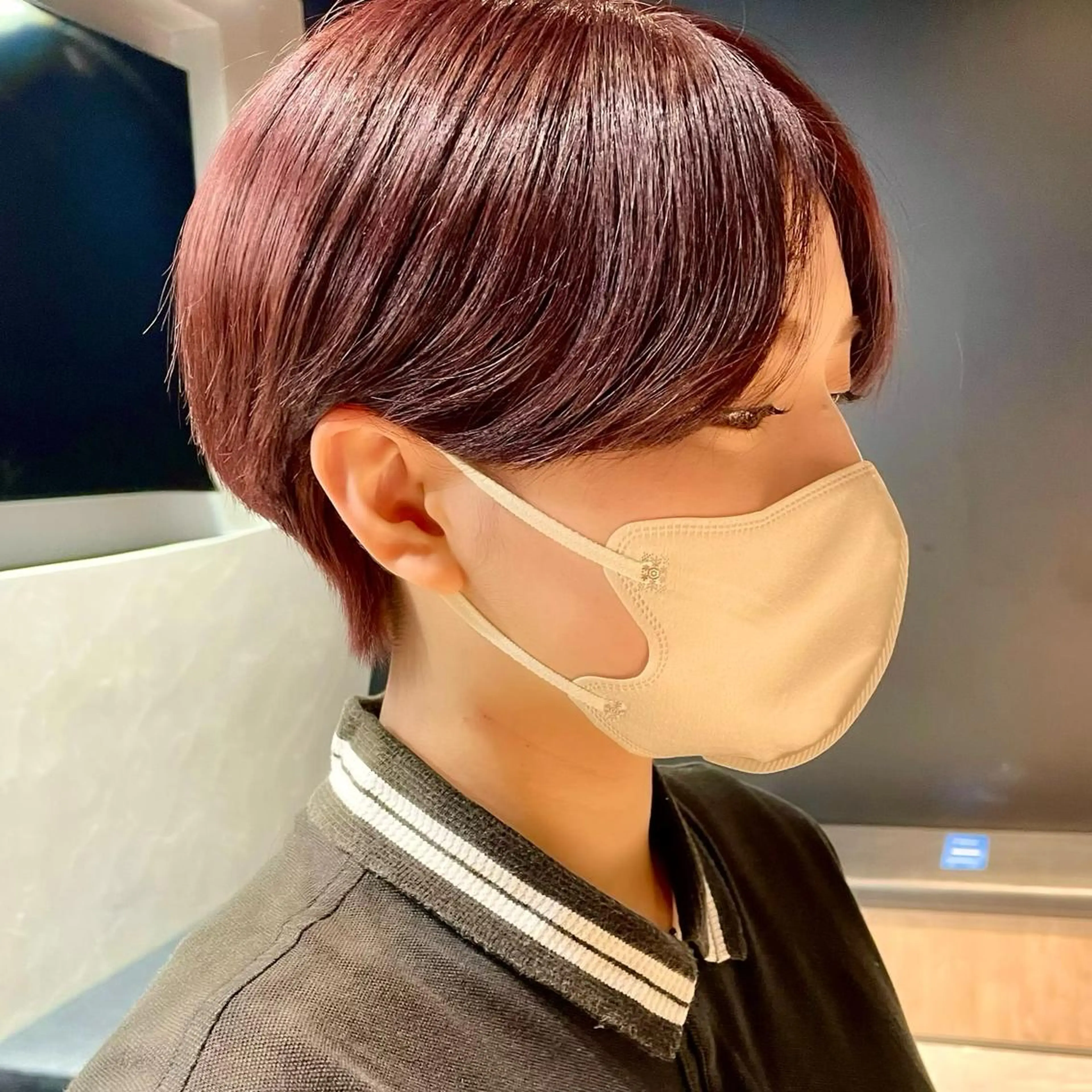 ショート カラー ショートヘア レイヤー/ショート透 明感カラー/西田祐賀のヘアスタイル