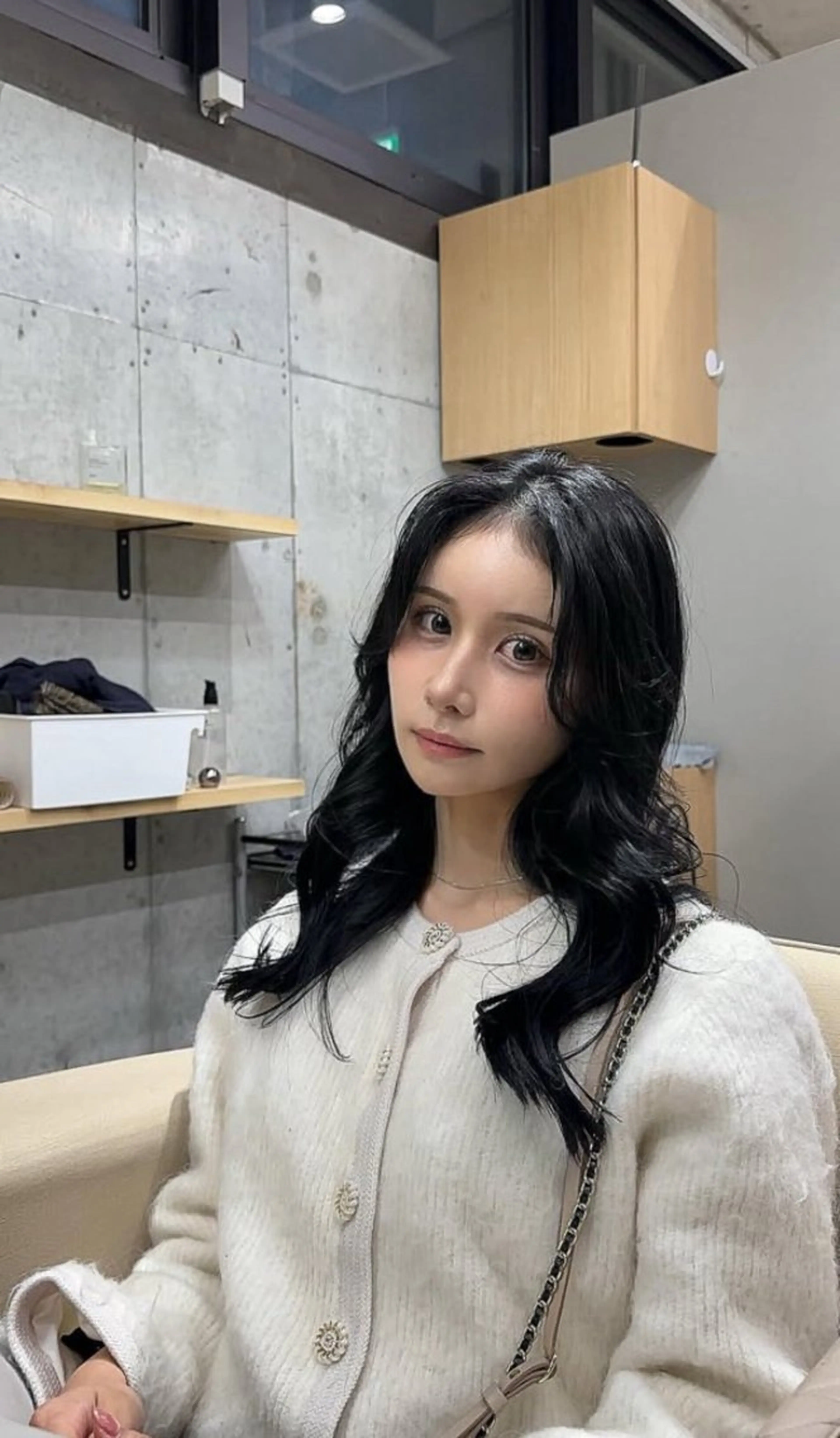 セミロング カット ヘアカラー トリートメント 美髪形成💎縮毛矯正 顔レイヤー松尾　幸樹のヘアスタイル