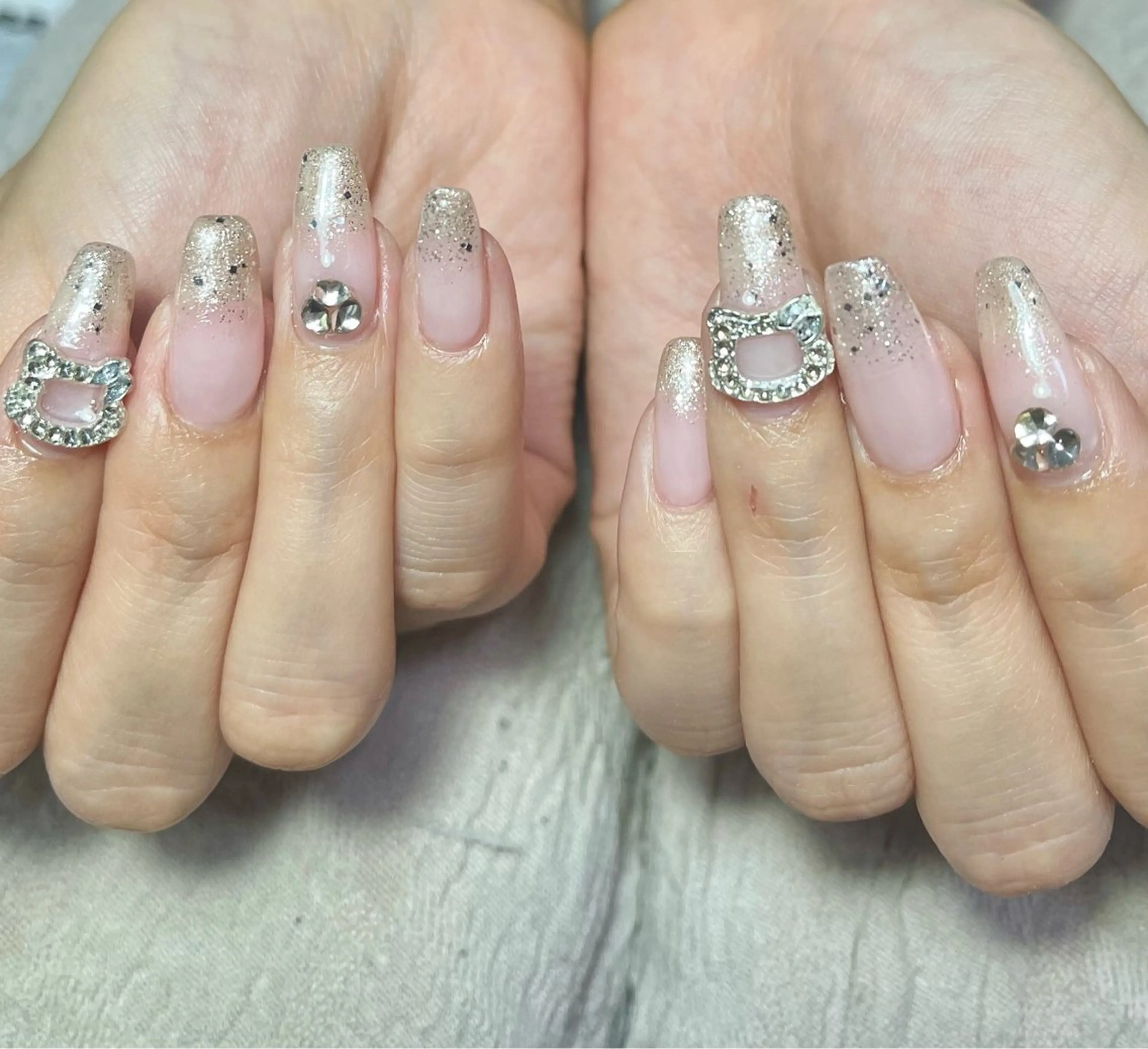 ネイル ハンドネイル goldgleams ちなのネイルデザイン